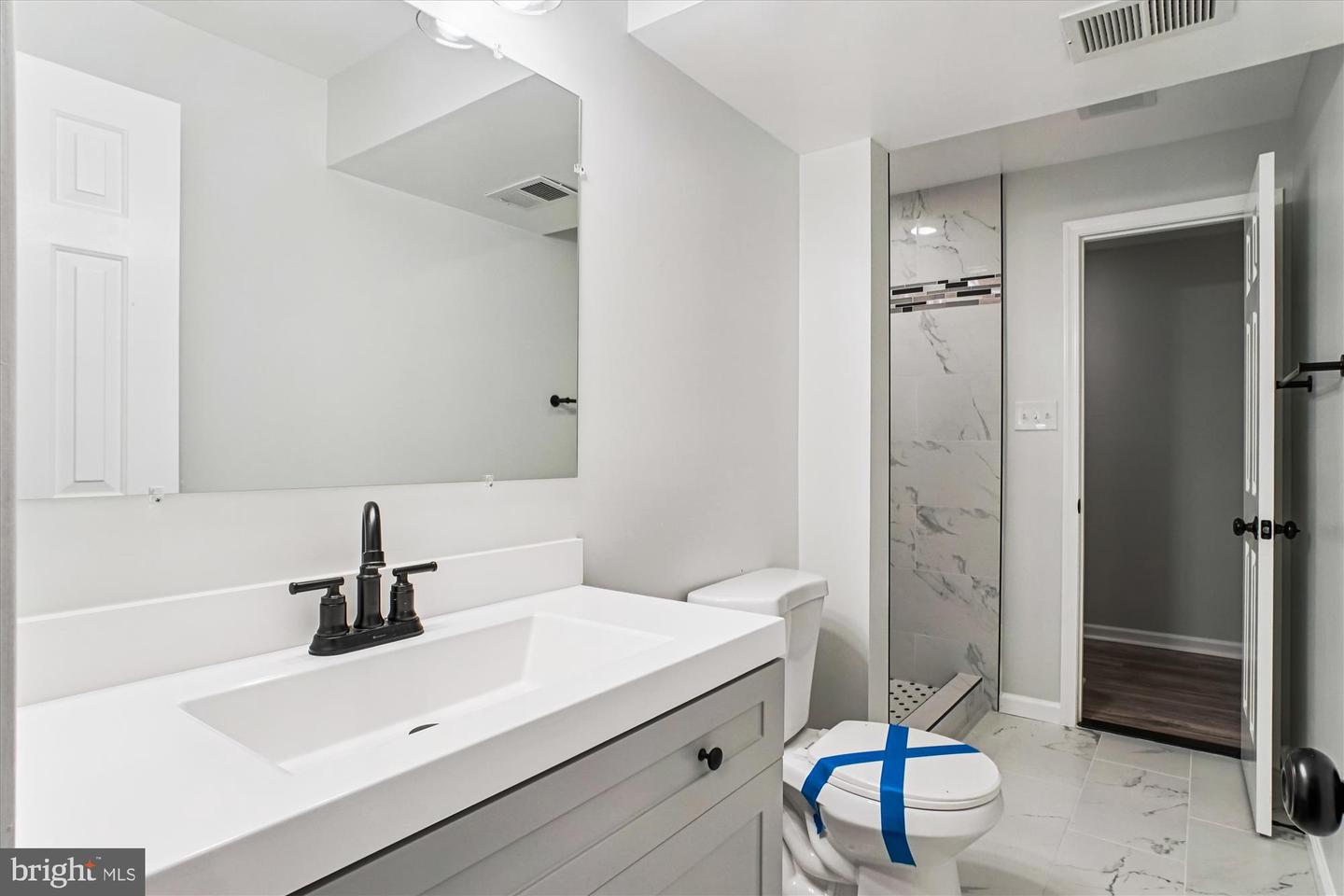 15513 MEHERRIN DR, CENTREVILLE, Virginia 20120, 5 Bedrooms Bedrooms, ,4 BathroomsBathrooms,Residential,For sale,15513 MEHERRIN DR,VAFX2273650 MLS # VAFX2273650 15513 MEHERRIN DR, CENTREVILLE, Virginia 20120, 5 Bedrooms Bedrooms, ,4 BathroomsBathrooms,Residential,For sale,15513 MEHERRIN DR,VAFX2273650 MLS # VAFX2273650