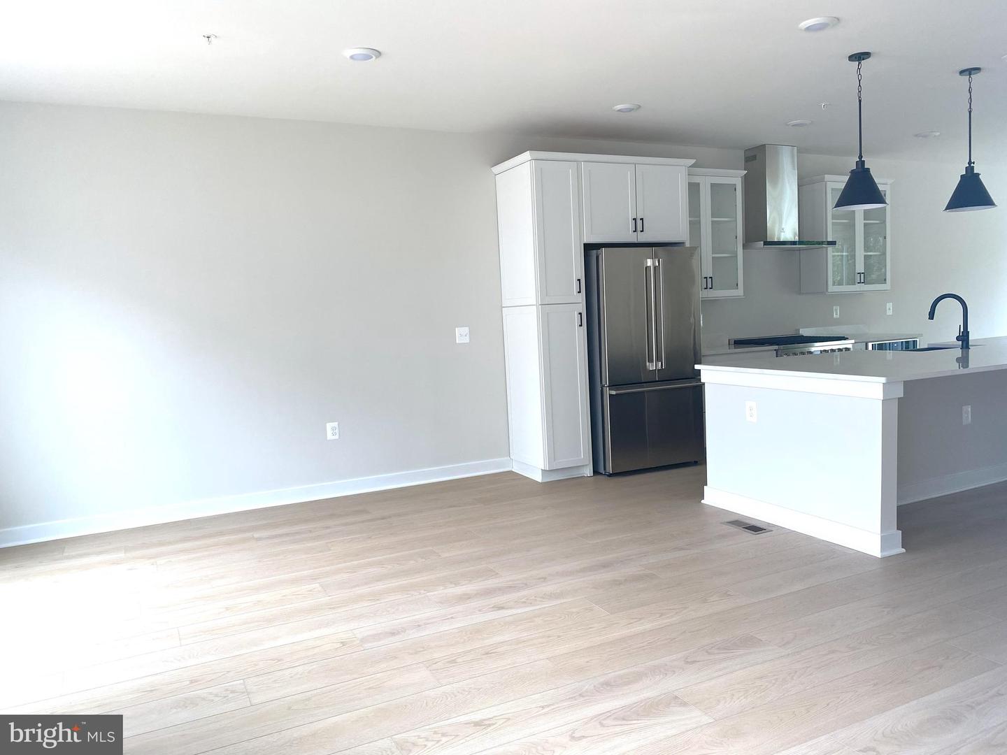 10590 RED OAK ST, FAIRFAX, Virginia 22030, 5 Bedrooms Bedrooms, ,4 BathroomsBathrooms,Residential,For sale,10590 RED OAK ST,VAFC2007162 MLS # VAFC2007162