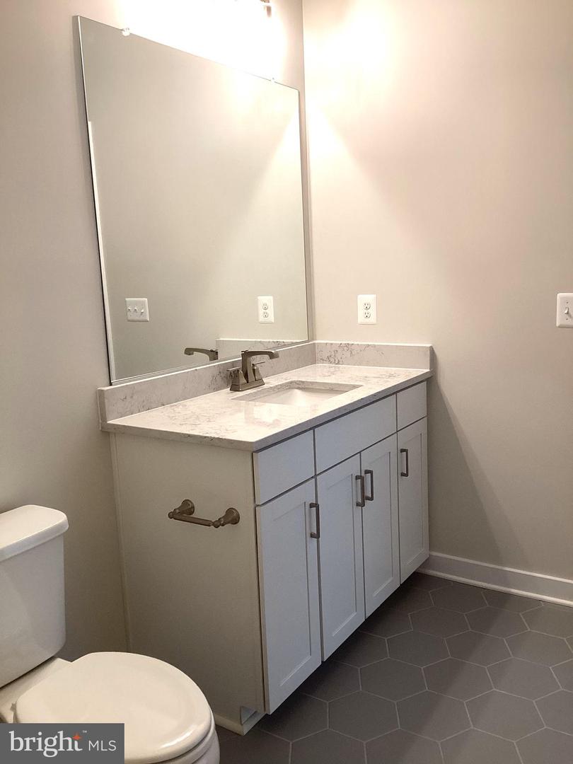 10590 RED OAK ST, FAIRFAX, Virginia 22030, 5 Bedrooms Bedrooms, ,4 BathroomsBathrooms,Residential,For sale,10590 RED OAK ST,VAFC2007162 MLS # VAFC2007162