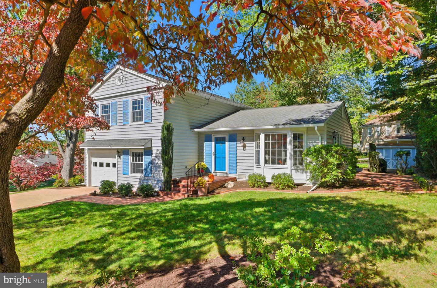 2037 FREEDOM LN, FALLS CHURCH, Virginia 22043, 4 Bedrooms Bedrooms, ,2 BathroomsBathrooms,Residential,For sale,2037 FREEDOM LN,VAFX2273862 MLS # VAFX2273862