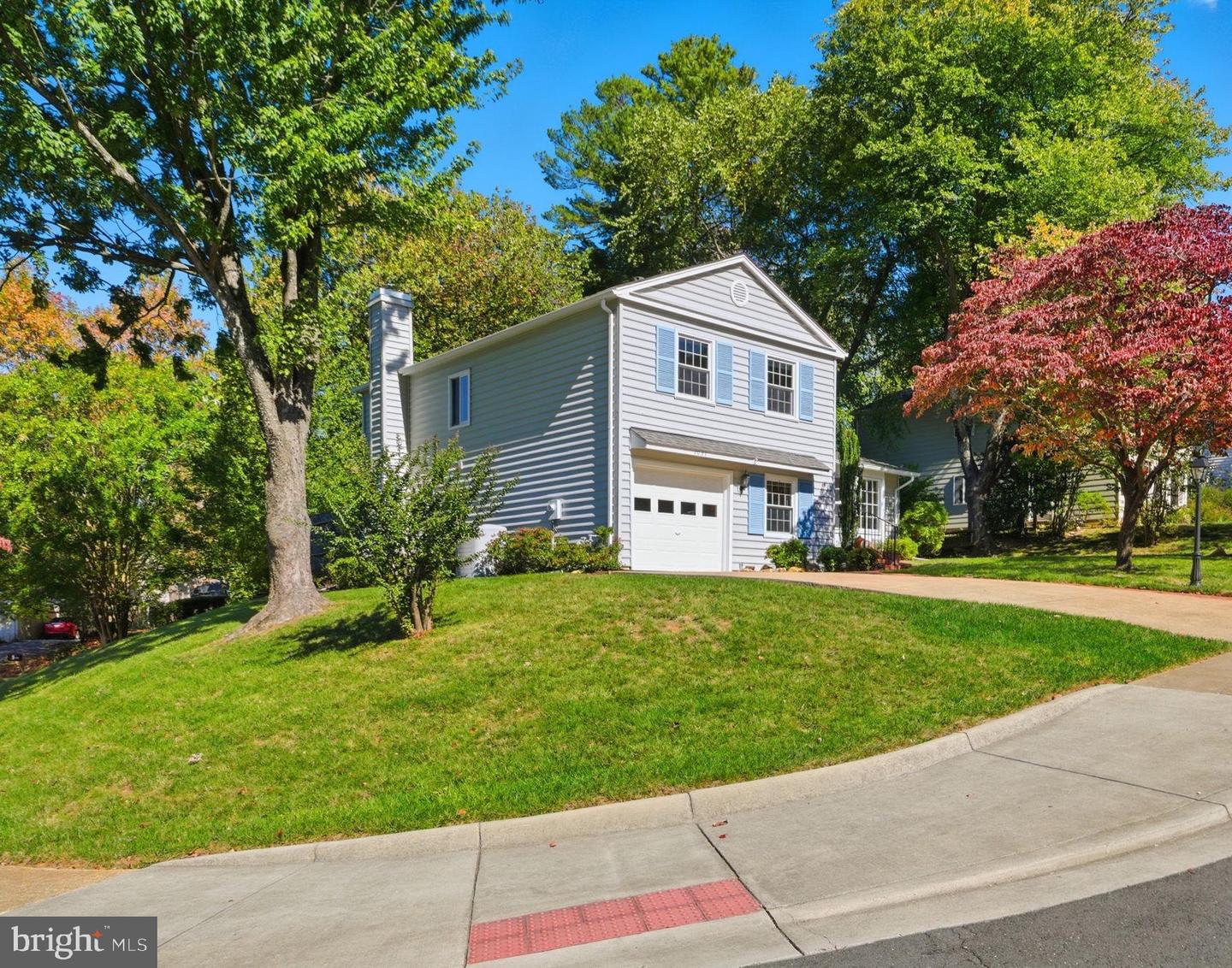 2037 FREEDOM LN, FALLS CHURCH, Virginia 22043, 4 Bedrooms Bedrooms, ,2 BathroomsBathrooms,Residential,For sale,2037 FREEDOM LN,VAFX2273862 MLS # VAFX2273862