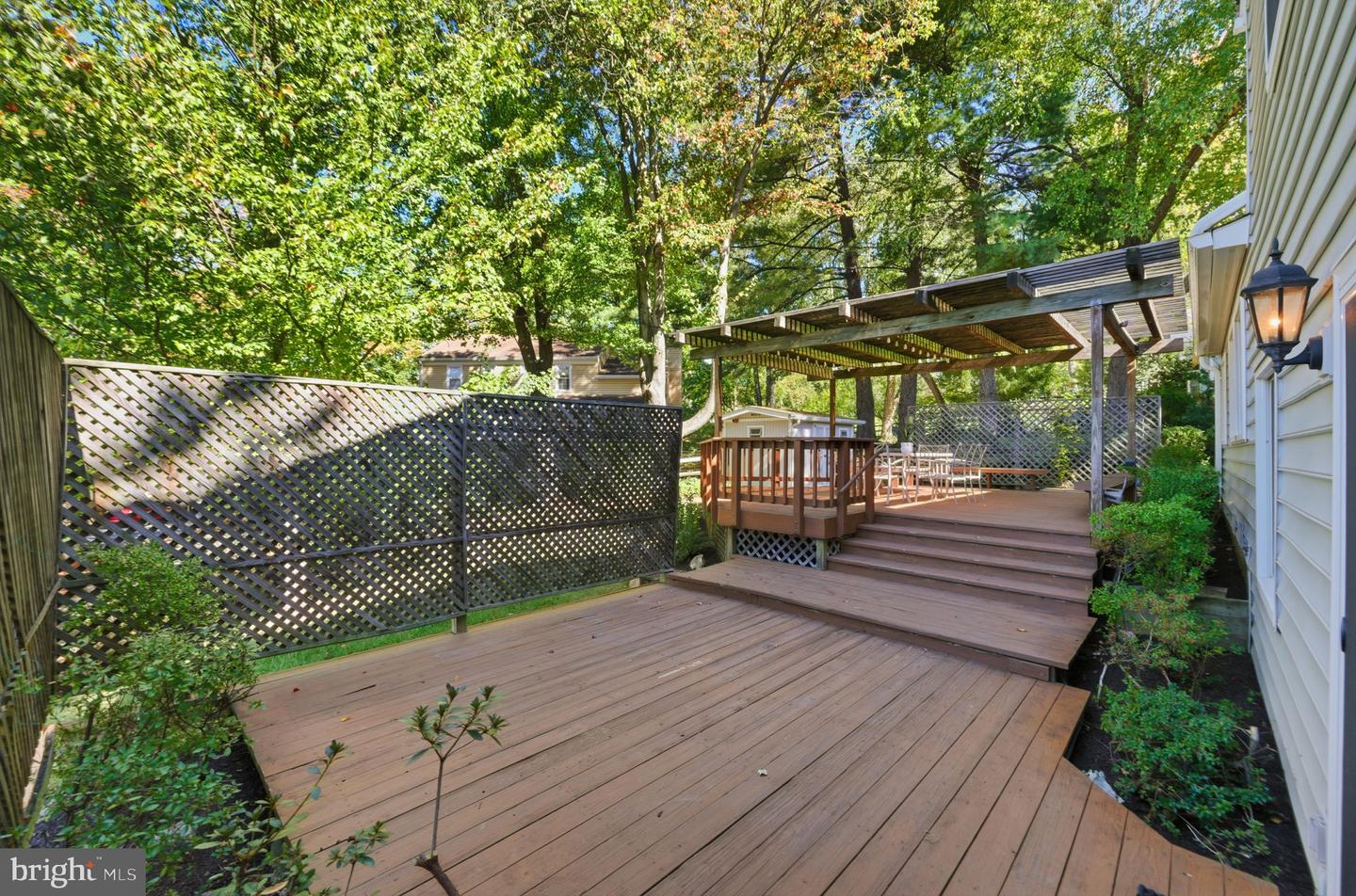 2037 FREEDOM LN, FALLS CHURCH, Virginia 22043, 4 Bedrooms Bedrooms, ,2 BathroomsBathrooms,Residential,For sale,2037 FREEDOM LN,VAFX2273862 MLS # VAFX2273862
