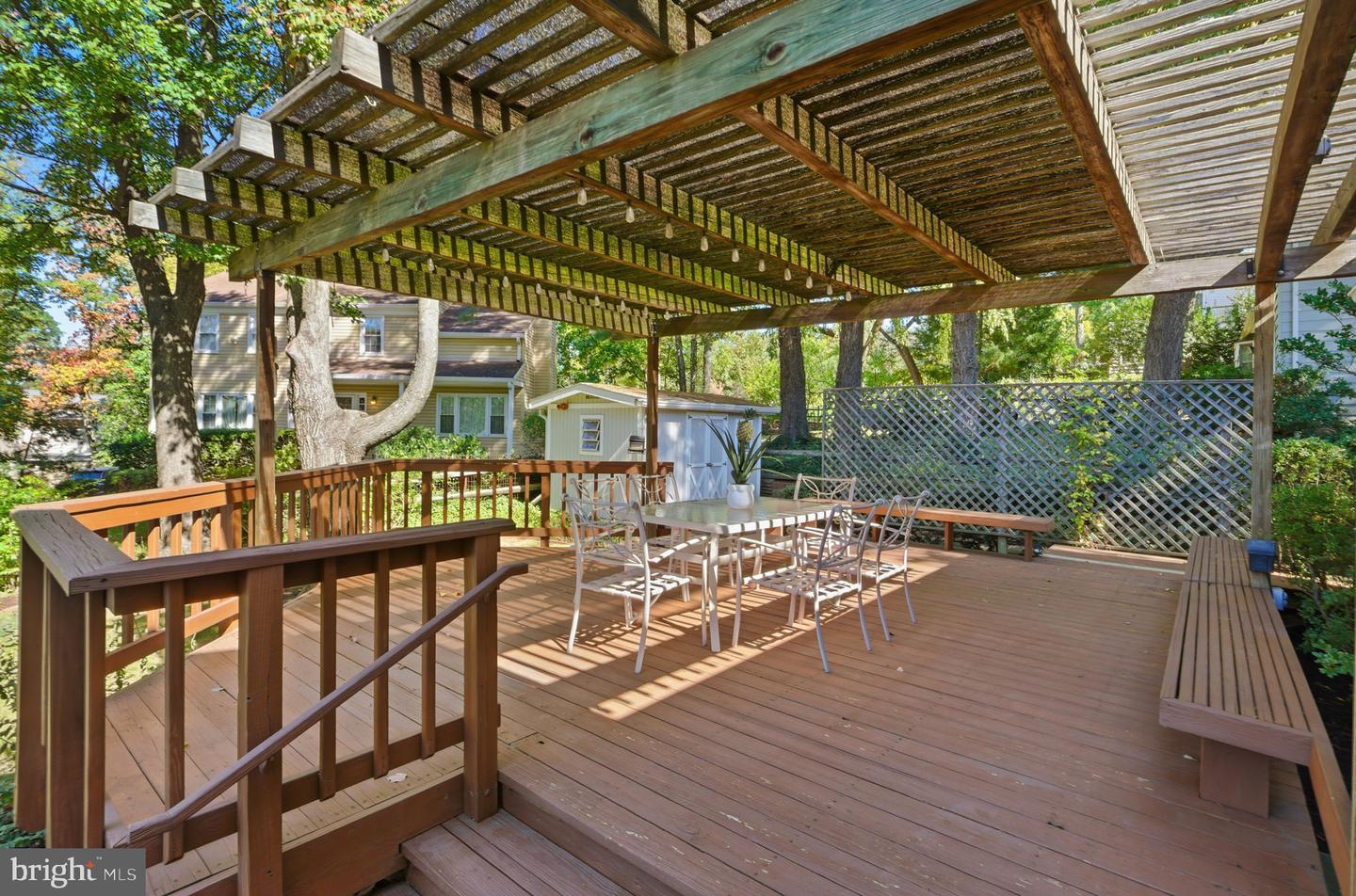 2037 FREEDOM LN, FALLS CHURCH, Virginia 22043, 4 Bedrooms Bedrooms, ,2 BathroomsBathrooms,Residential,For sale,2037 FREEDOM LN,VAFX2273862 MLS # VAFX2273862