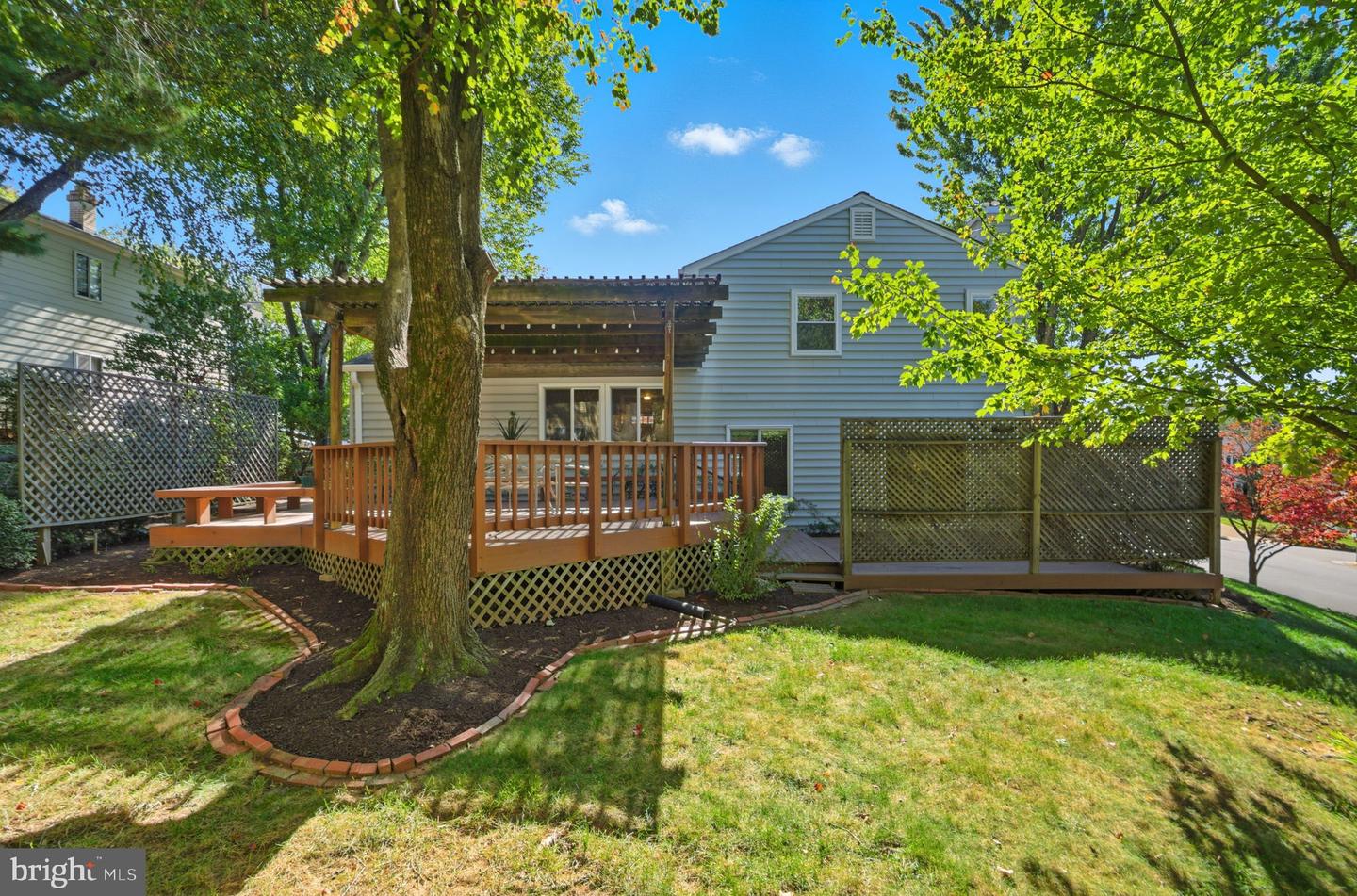 2037 FREEDOM LN, FALLS CHURCH, Virginia 22043, 4 Bedrooms Bedrooms, ,2 BathroomsBathrooms,Residential,For sale,2037 FREEDOM LN,VAFX2273862 MLS # VAFX2273862