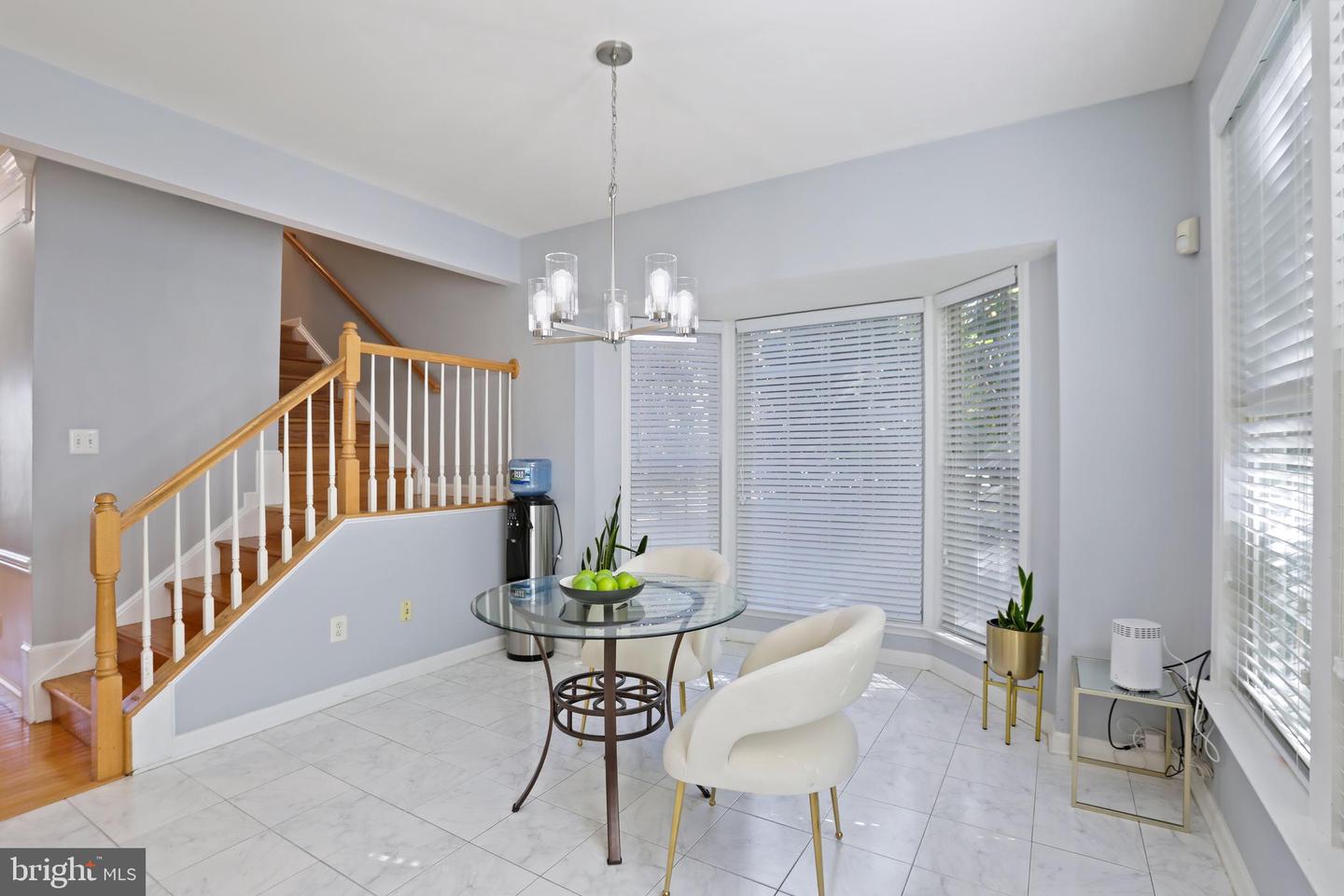 7725 HERITAGE WOODS WAY, ANNANDALE, Virginia 22003, 3 Bedrooms Bedrooms, ,2 BathroomsBathrooms,Residential,For sale,7725 HERITAGE WOODS WAY,VAFX2273964 MLS # VAFX2273964