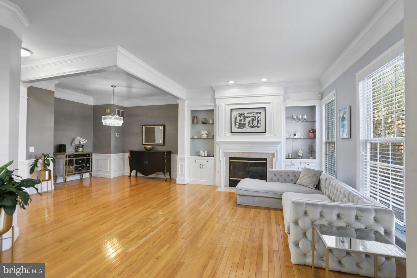 7725 HERITAGE WOODS WAY, ANNANDALE, Virginia 22003, 3 Bedrooms Bedrooms, ,2 BathroomsBathrooms,Residential,For sale,7725 HERITAGE WOODS WAY,VAFX2273964 MLS # VAFX2273964