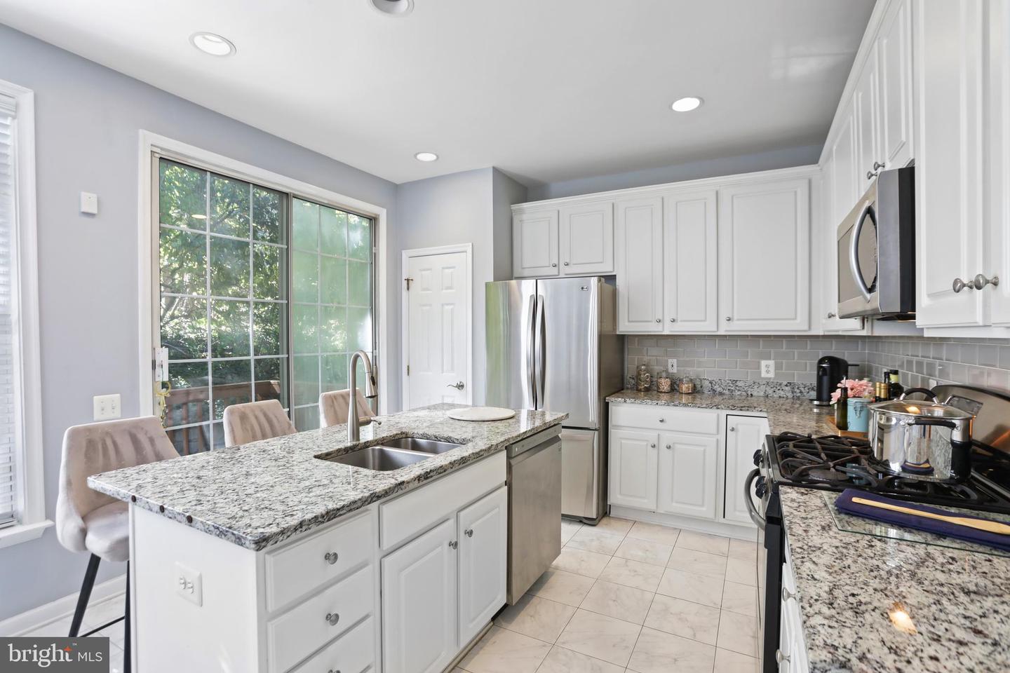 7725 HERITAGE WOODS WAY, ANNANDALE, Virginia 22003, 3 Bedrooms Bedrooms, ,2 BathroomsBathrooms,Residential,For sale,7725 HERITAGE WOODS WAY,VAFX2273964 MLS # VAFX2273964