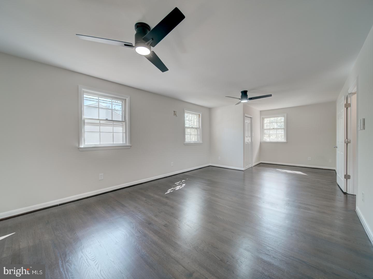 14725 LOCK DR, CENTREVILLE, Virginia 20120, 4 Bedrooms Bedrooms, ,2 BathroomsBathrooms,Residential,For sale,14725 LOCK DR,VAFX2273986 MLS # VAFX2273986