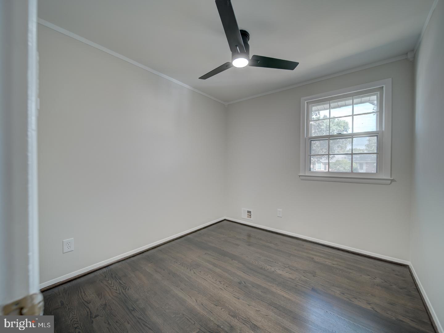 14725 LOCK DR, CENTREVILLE, Virginia 20120, 4 Bedrooms Bedrooms, ,2 BathroomsBathrooms,Residential,For sale,14725 LOCK DR,VAFX2273986 MLS # VAFX2273986