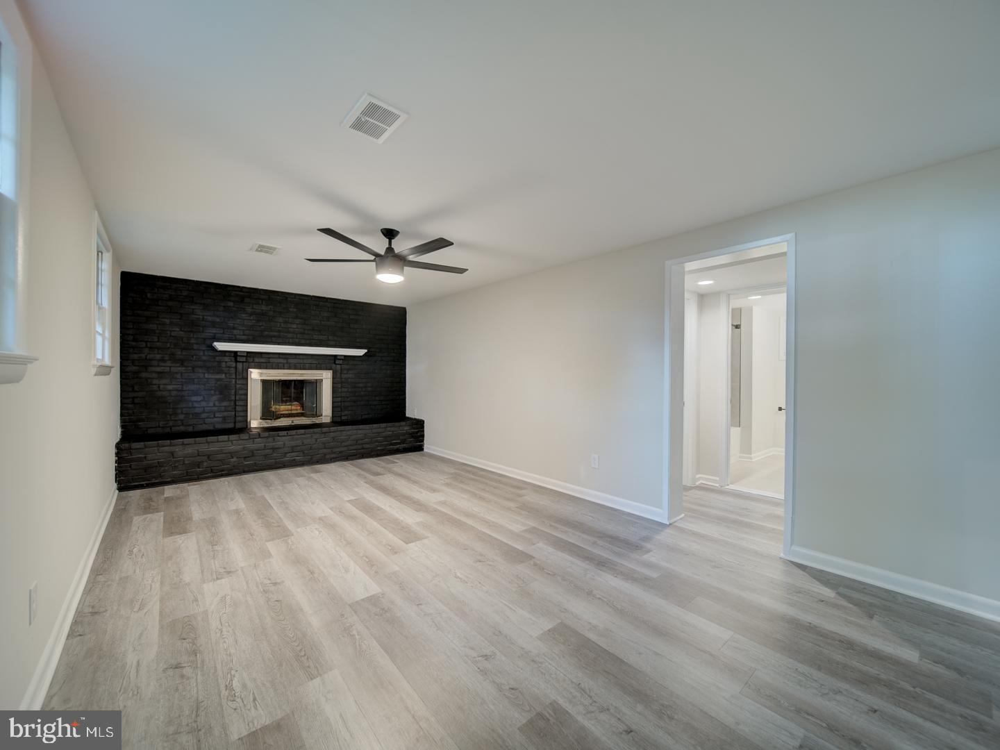 14725 LOCK DR, CENTREVILLE, Virginia 20120, 4 Bedrooms Bedrooms, ,2 BathroomsBathrooms,Residential,For sale,14725 LOCK DR,VAFX2273986 MLS # VAFX2273986