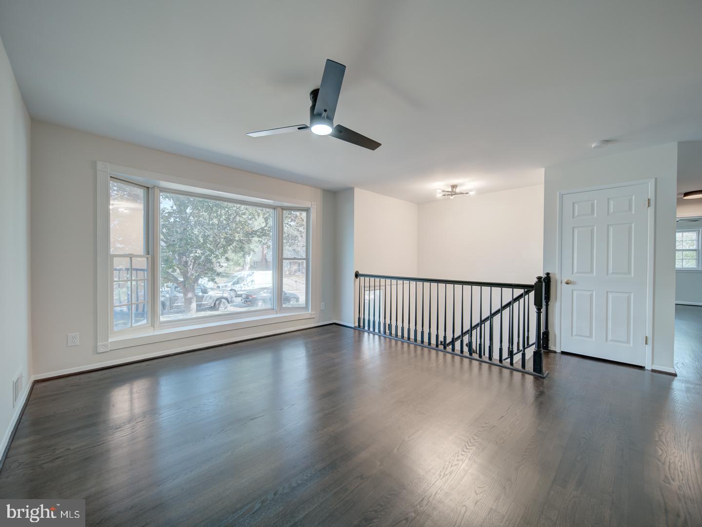 14725 LOCK DR, CENTREVILLE, Virginia 20120, 4 Bedrooms Bedrooms, ,2 BathroomsBathrooms,Residential,For sale,14725 LOCK DR,VAFX2273986 MLS # VAFX2273986