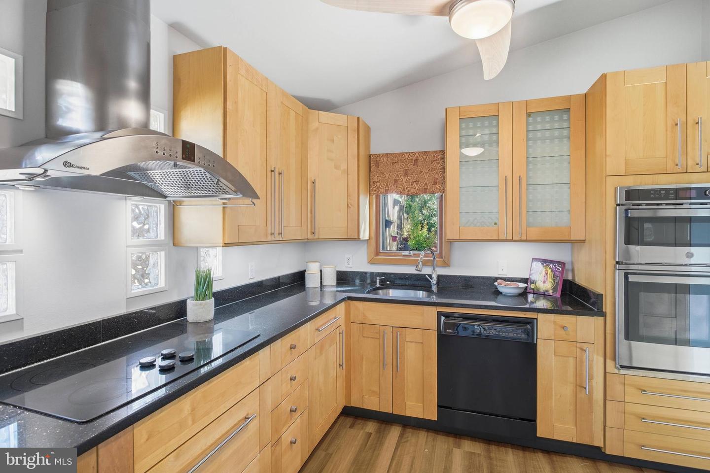 10508 INDIGO LN, FAIRFAX, Virginia 22032, 4 Bedrooms Bedrooms, ,3 BathroomsBathrooms,Residential,For sale,10508 INDIGO LN,VAFX2273448 MLS # VAFX2273448