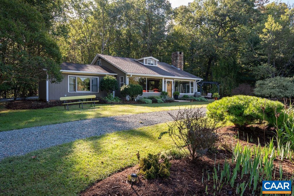 3172 WOODCREEK DR, CHARLOTTESVILLE, Virginia 22911, 3 Bedrooms Bedrooms, ,2 BathroomsBathrooms,Residential,For sale,3172 WOODCREEK DR,669821 MLS # 669821