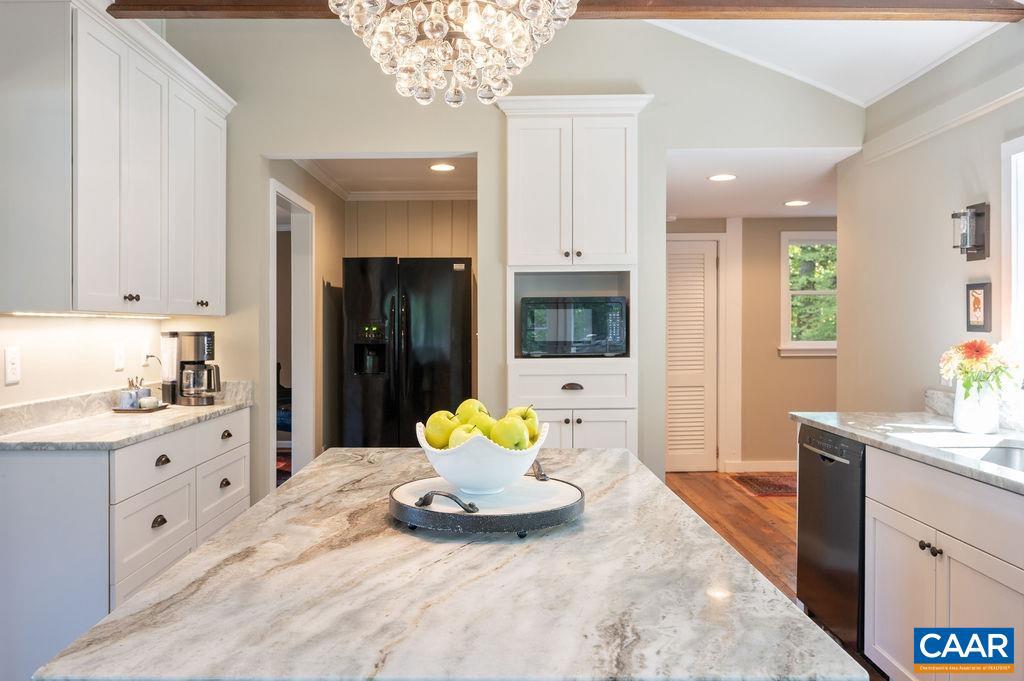 3172 WOODCREEK DR, CHARLOTTESVILLE, Virginia 22911, 3 Bedrooms Bedrooms, ,2 BathroomsBathrooms,Residential,For sale,3172 WOODCREEK DR,669821 MLS # 669821