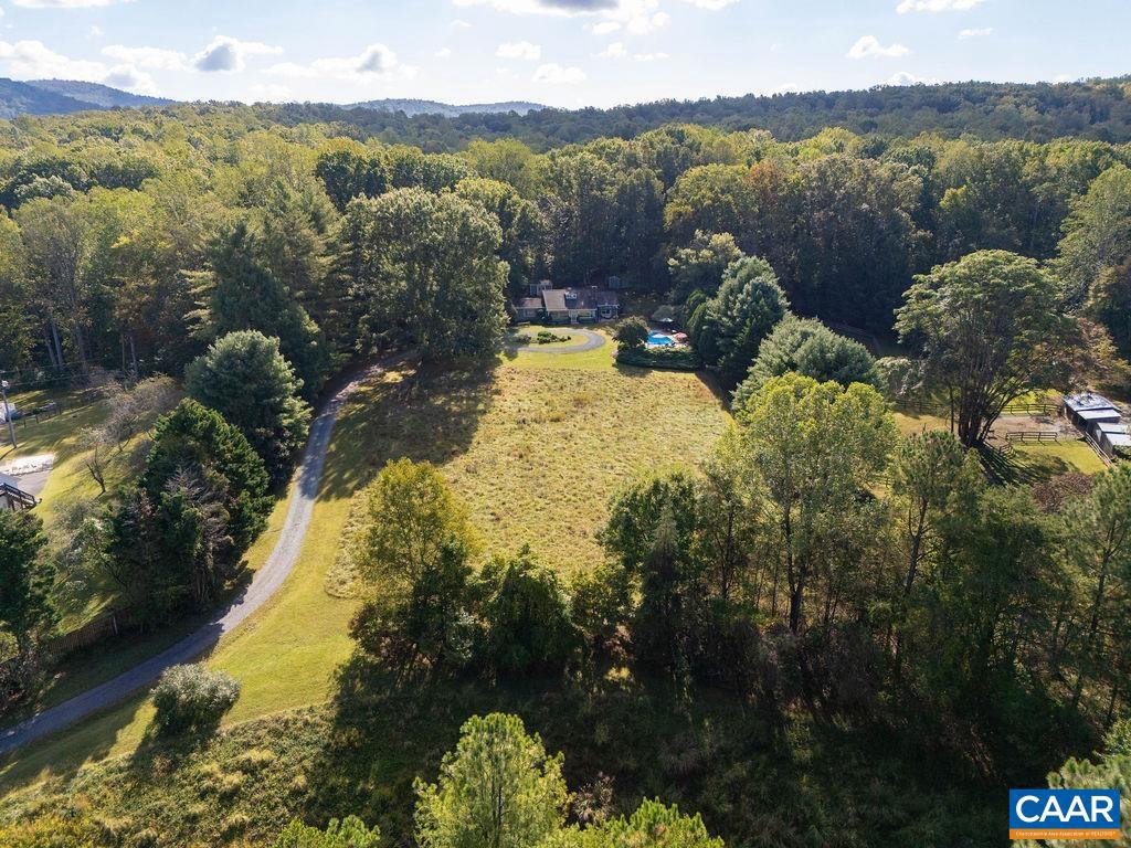 3172 WOODCREEK DR, CHARLOTTESVILLE, Virginia 22911, 3 Bedrooms Bedrooms, ,2 BathroomsBathrooms,Residential,For sale,3172 WOODCREEK DR,669821 MLS # 669821