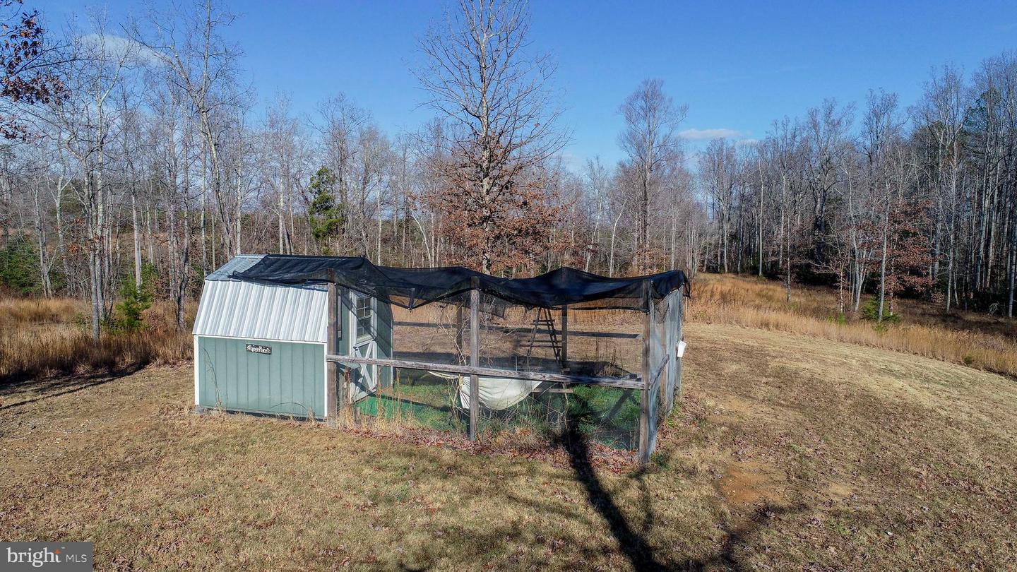 14515 JEFFERSON HWY, BUMPASS, Virginia 23024, 1 Bedroom Bedrooms, 4 Rooms Rooms,1 BathroomBathrooms,Residential,For sale,14515 JEFFERSON HWY,VALA2008710 MLS # VALA2008710