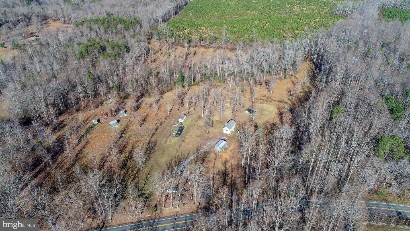 14515 JEFFERSON HWY, BUMPASS, Virginia 23024, 1 Bedroom Bedrooms, 4 Rooms Rooms,1 BathroomBathrooms,Residential,For sale,14515 JEFFERSON HWY,VALA2008710 MLS # VALA2008710