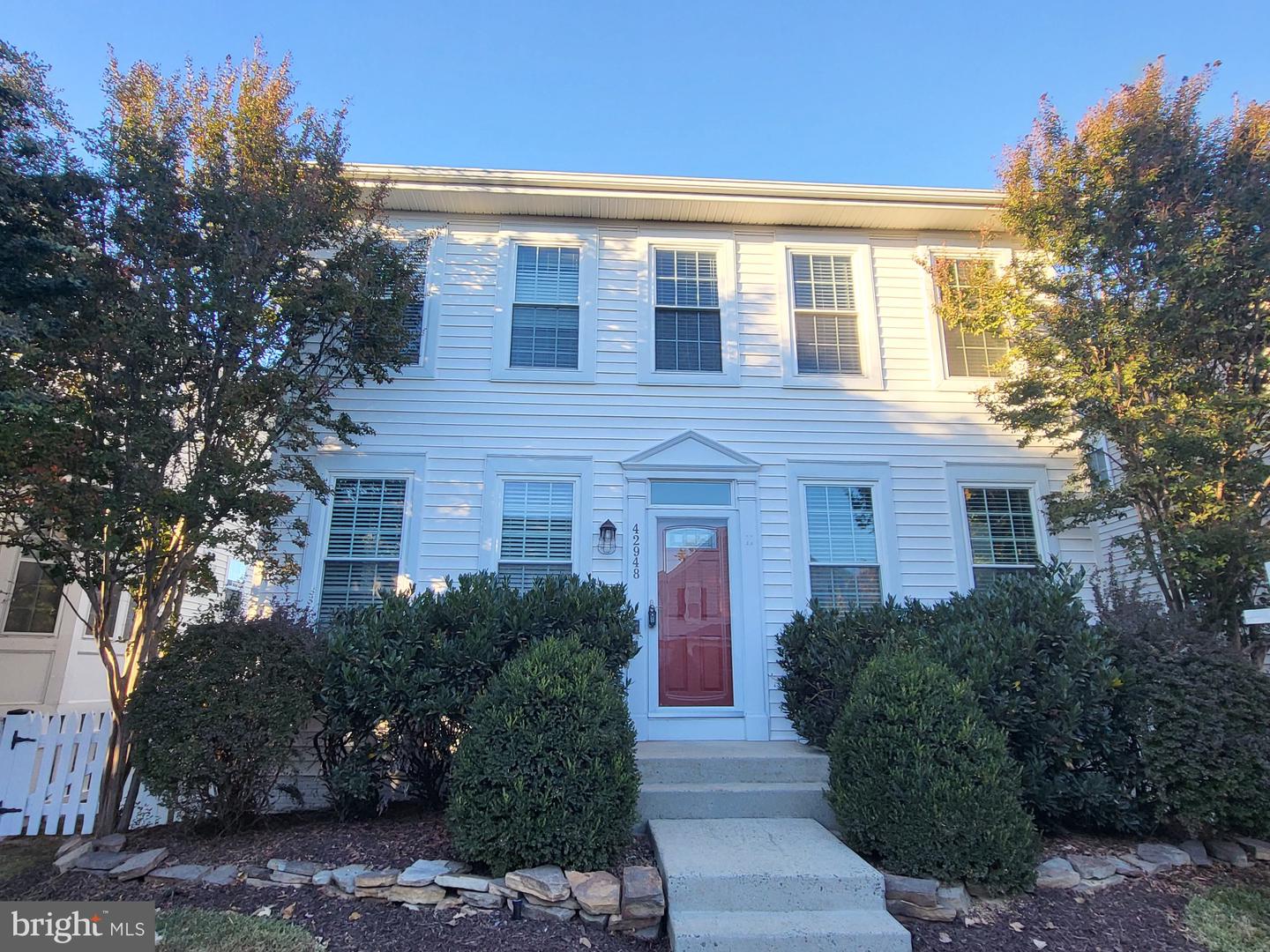 42948 BROOKTON WAY, ASHBURN, Virginia 20147, 3 Bedrooms Bedrooms, ,3 BathroomsBathrooms,Residential,For sale,42948 BROOKTON WAY,VALO2108568 MLS # VALO2108568