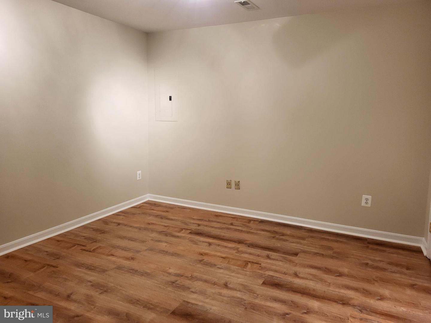 42948 BROOKTON WAY, ASHBURN, Virginia 20147, 3 Bedrooms Bedrooms, ,3 BathroomsBathrooms,Residential,For sale,42948 BROOKTON WAY,VALO2108568 MLS # VALO2108568