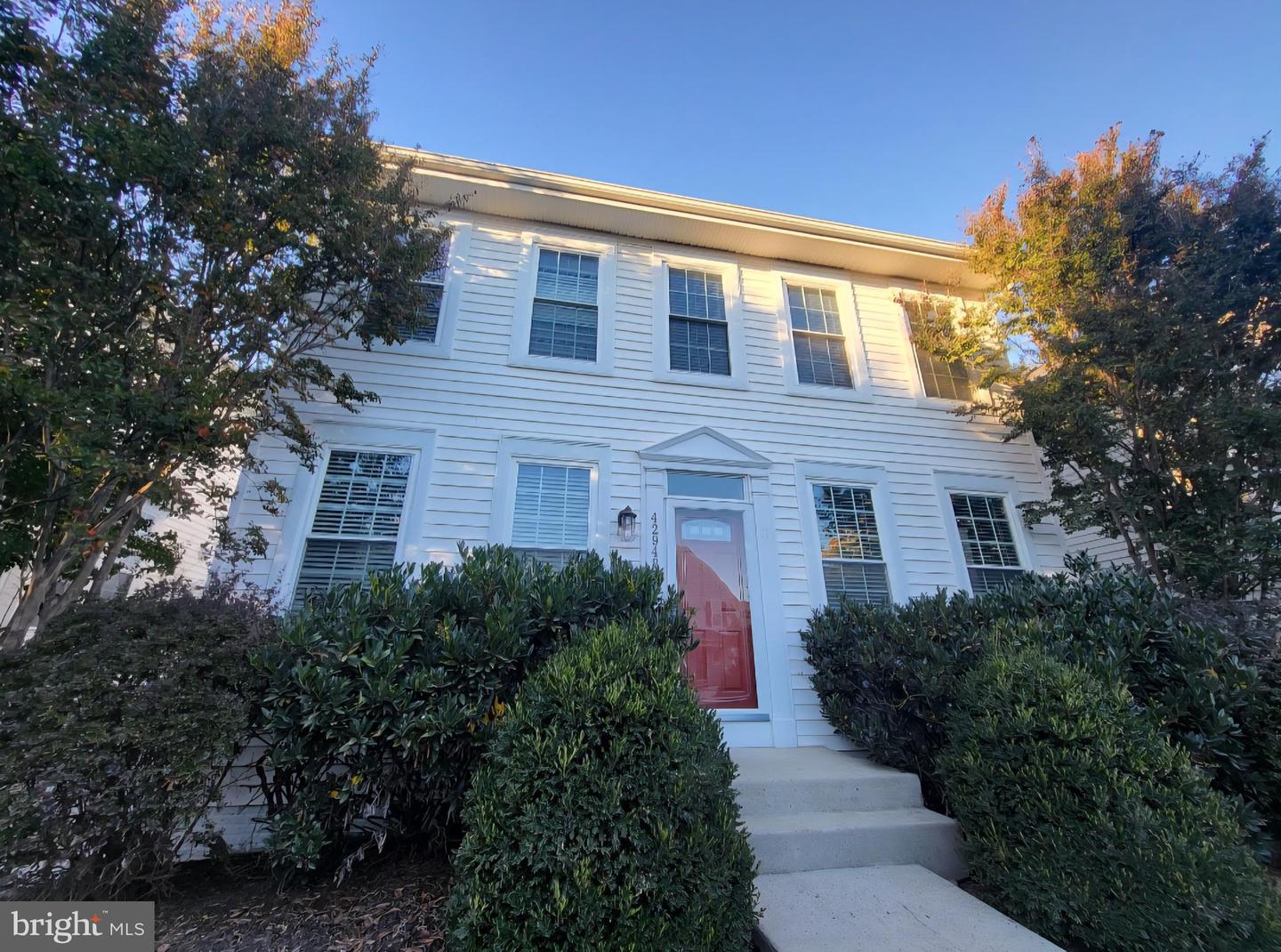 42948 BROOKTON WAY, ASHBURN, Virginia 20147, 3 Bedrooms Bedrooms, ,3 BathroomsBathrooms,Residential,For sale,42948 BROOKTON WAY,VALO2108568 MLS # VALO2108568