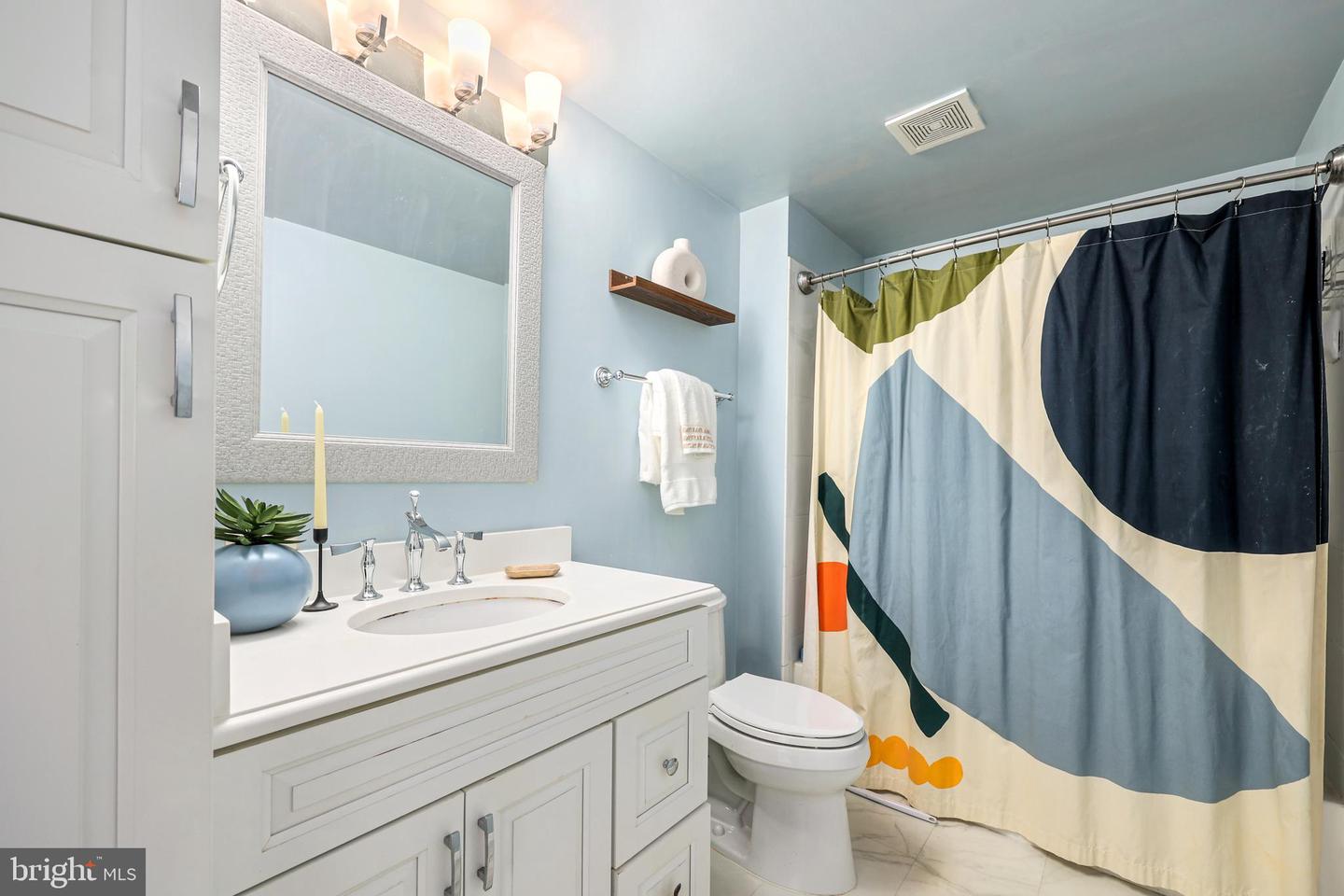 2726 GALLOWS RD #1004, VIENNA, Virginia 22180, 1 Bedroom Bedrooms, ,1 BathroomBathrooms,Residential,For sale,2726 GALLOWS RD #1004,VAFX2273648 MLS # VAFX2273648