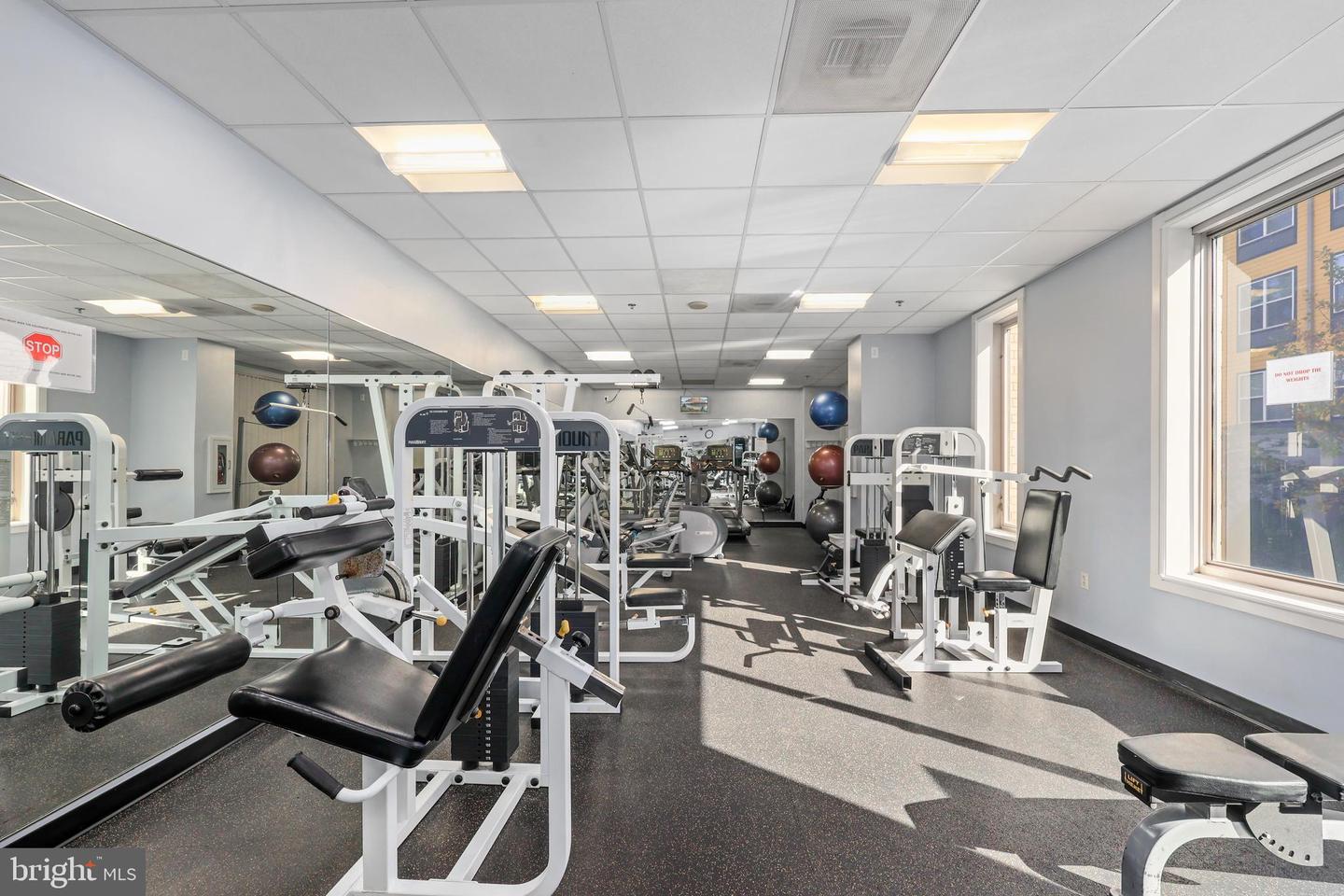 2726 GALLOWS RD #1004, VIENNA, Virginia 22180, 1 Bedroom Bedrooms, ,1 BathroomBathrooms,Residential,For sale,2726 GALLOWS RD #1004,VAFX2273648 MLS # VAFX2273648