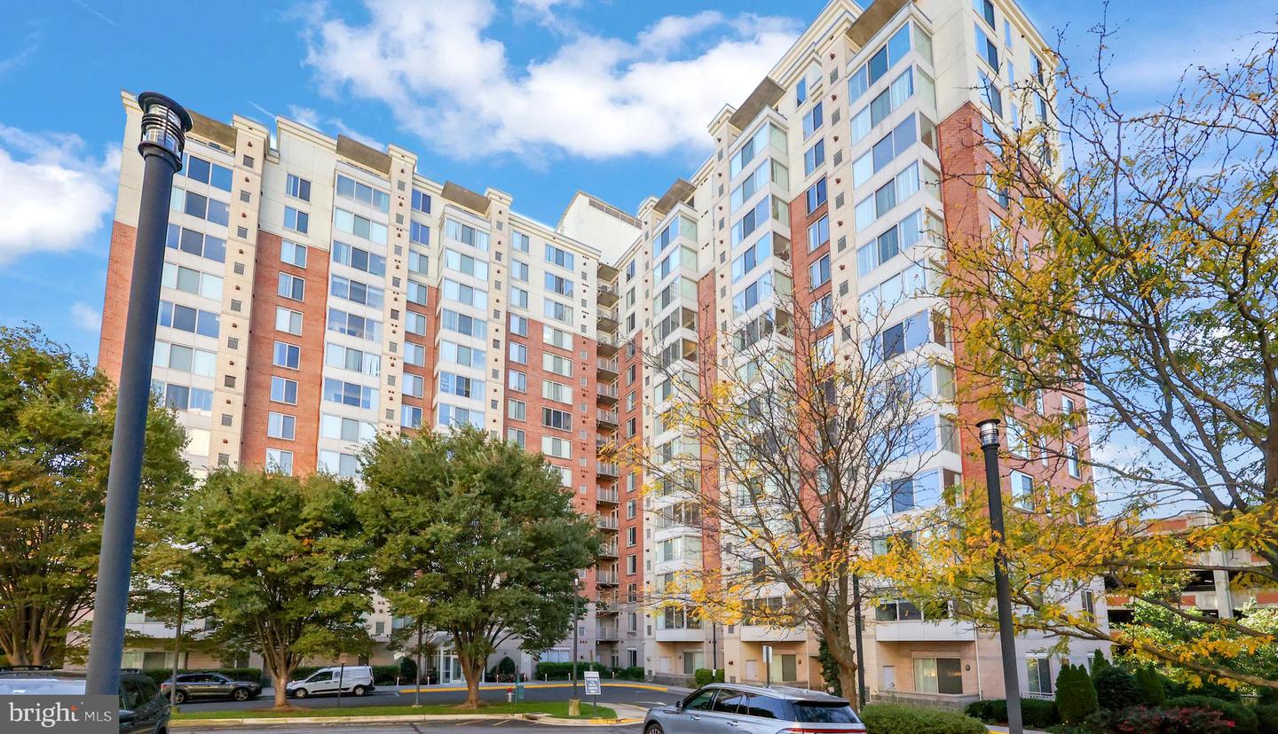 2726 GALLOWS RD #1004, VIENNA, Virginia 22180, 1 Bedroom Bedrooms, ,1 BathroomBathrooms,Residential,For sale,2726 GALLOWS RD #1004,VAFX2273648 MLS # VAFX2273648