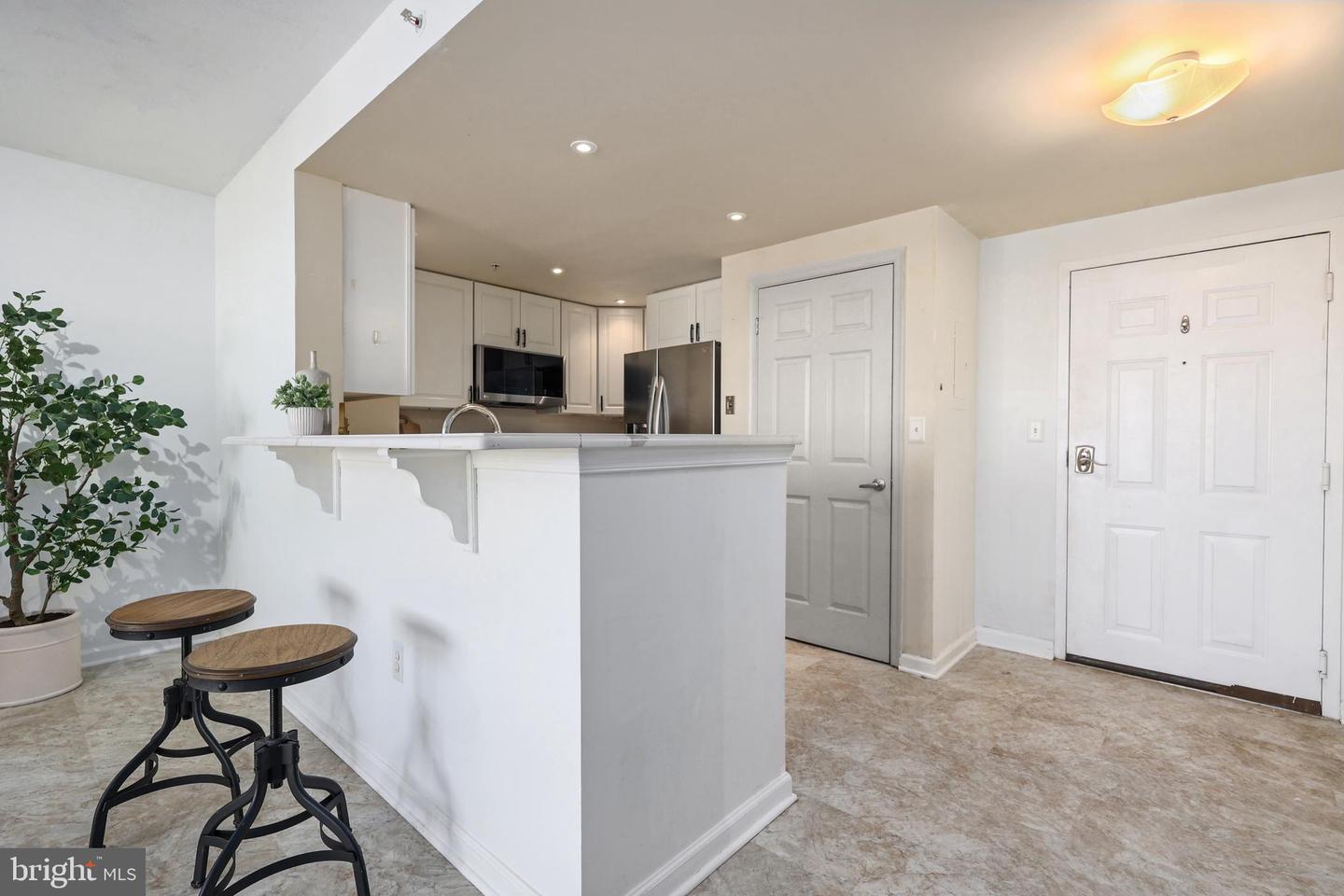 2726 GALLOWS RD #1004, VIENNA, Virginia 22180, 1 Bedroom Bedrooms, ,1 BathroomBathrooms,Residential,For sale,2726 GALLOWS RD #1004,VAFX2273648 MLS # VAFX2273648