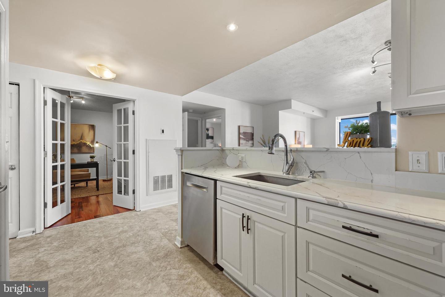 2726 GALLOWS RD #1004, VIENNA, Virginia 22180, 1 Bedroom Bedrooms, ,1 BathroomBathrooms,Residential,For sale,2726 GALLOWS RD #1004,VAFX2273648 MLS # VAFX2273648
