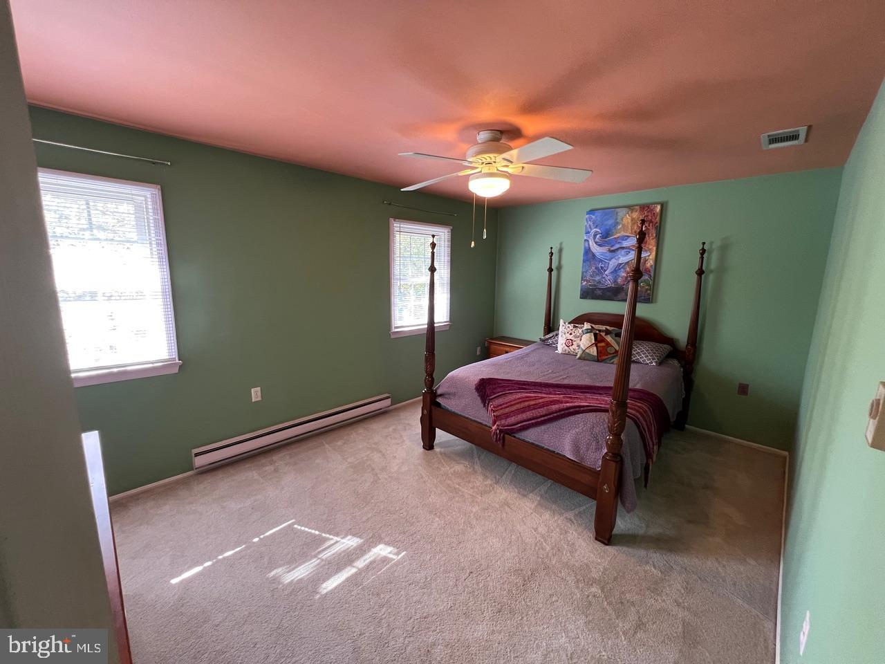 314 ROCK SPRING DR SW, LEESBURG, Virginia 20175, 2 Bedrooms Bedrooms, ,1 BathroomBathrooms,Residential,For sale,314 ROCK SPRING DR SW,VALO2108596 MLS # VALO2108596