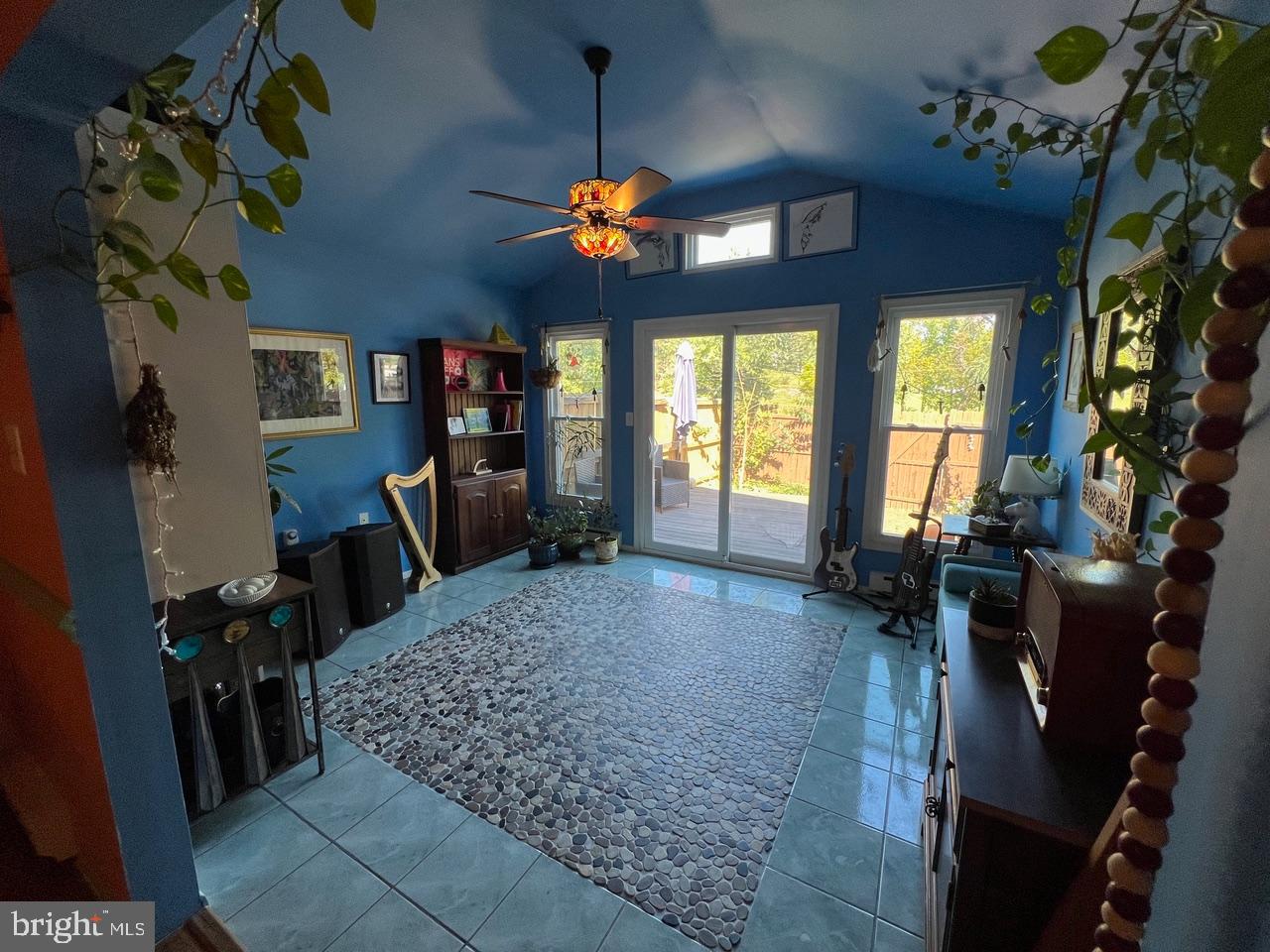 314 ROCK SPRING DR SW, LEESBURG, Virginia 20175, 2 Bedrooms Bedrooms, ,1 BathroomBathrooms,Residential,For sale,314 ROCK SPRING DR SW,VALO2108596 MLS # VALO2108596