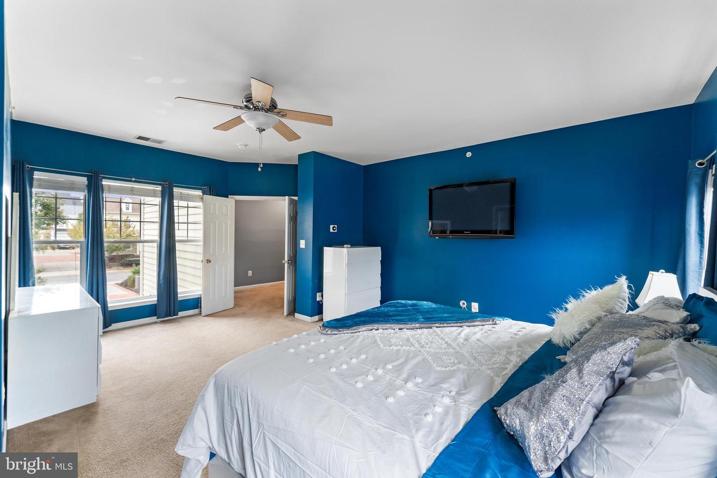 10045 PENTLAND HILLS WAY, BRISTOW, Virginia 20136, 5 Bedrooms Bedrooms, ,3 BathroomsBathrooms,Residential,For sale,10045 PENTLAND HILLS WAY,VAPW2105862 MLS # VAPW2105862