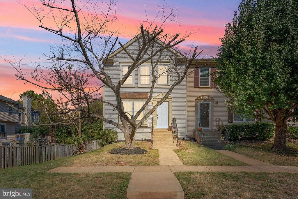 6688 COMANCHE CT, HAYMARKET, Virginia 20169, 3 Bedrooms Bedrooms, ,2 BathroomsBathrooms,Residential,For sale,6688 COMANCHE CT,VAPW2105892 MLS # VAPW2105892