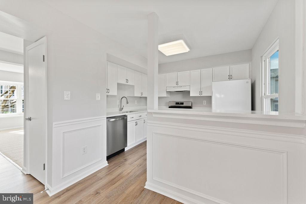 6688 COMANCHE CT, HAYMARKET, Virginia 20169, 3 Bedrooms Bedrooms, ,2 BathroomsBathrooms,Residential,For sale,6688 COMANCHE CT,VAPW2105892 MLS # VAPW2105892
