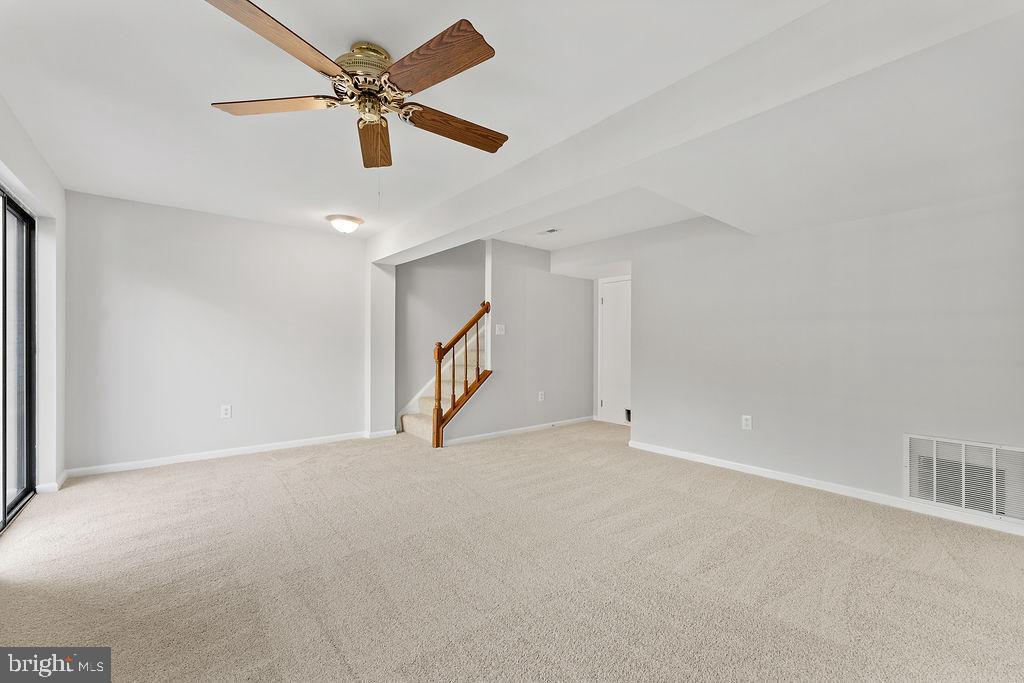 6688 COMANCHE CT, HAYMARKET, Virginia 20169, 3 Bedrooms Bedrooms, ,2 BathroomsBathrooms,Residential,For sale,6688 COMANCHE CT,VAPW2105892 MLS # VAPW2105892