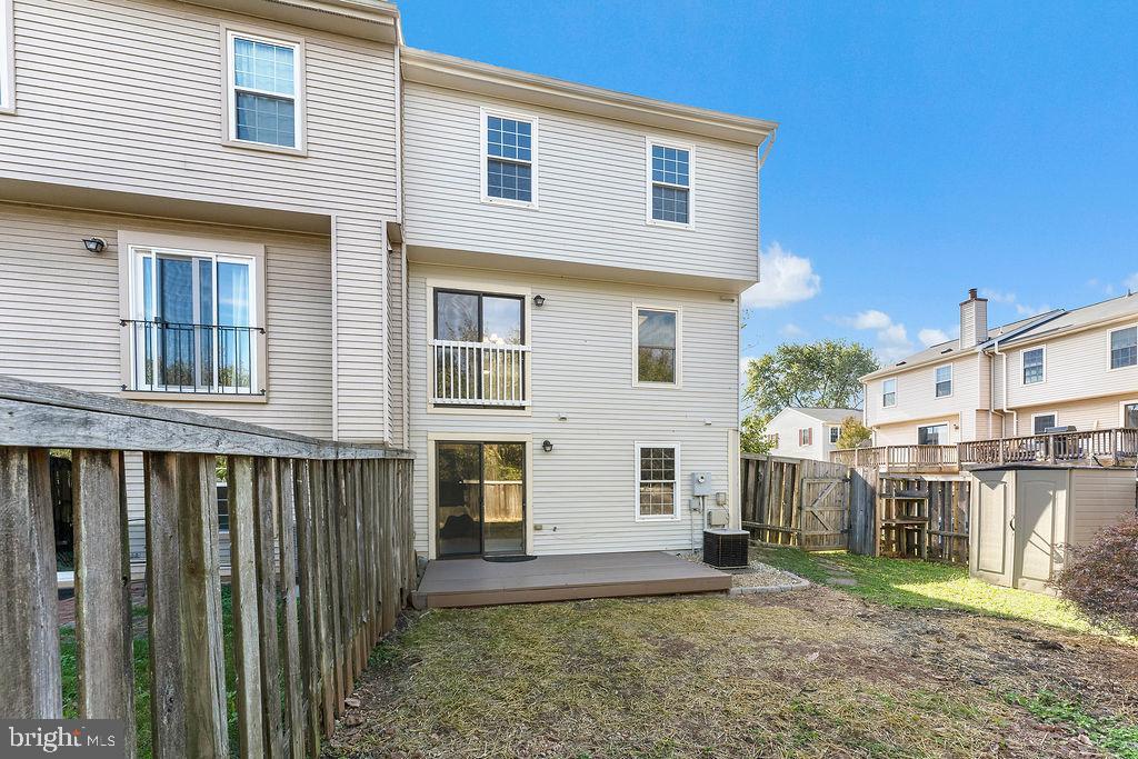 6688 COMANCHE CT, HAYMARKET, Virginia 20169, 3 Bedrooms Bedrooms, ,2 BathroomsBathrooms,Residential,For sale,6688 COMANCHE CT,VAPW2105892 MLS # VAPW2105892