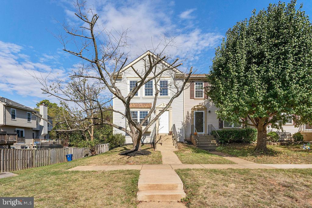 6688 COMANCHE CT, HAYMARKET, Virginia 20169, 3 Bedrooms Bedrooms, ,2 BathroomsBathrooms,Residential,For sale,6688 COMANCHE CT,VAPW2105892 MLS # VAPW2105892