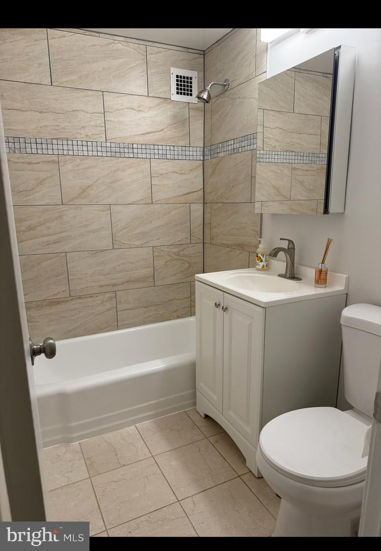 1301 DELAWARE AVE SW #N225, WASHINGTON, District Of Columbia 20024, 2 Bedrooms Bedrooms, 4 Rooms Rooms,2 BathroomsBathrooms,Residential,For sale,1301 DELAWARE AVE SW #N225,DCDC2226858 MLS # DCDC2226858