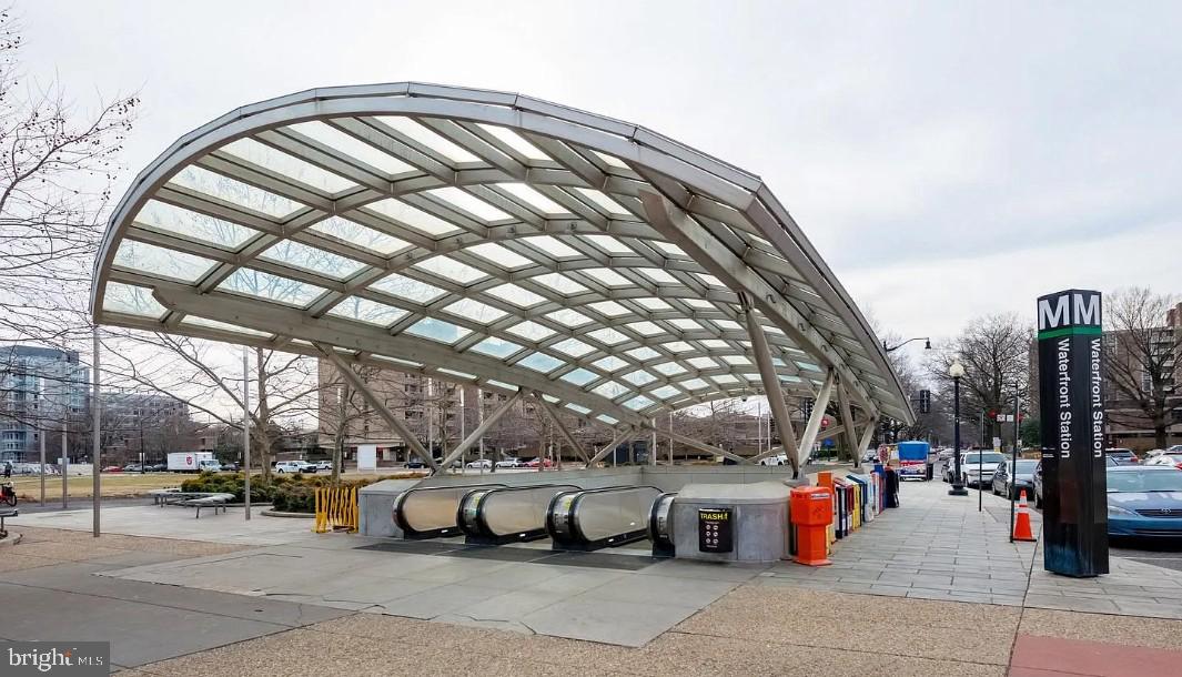 1301 DELAWARE AVE SW #N225, WASHINGTON, District Of Columbia 20024, 2 Bedrooms Bedrooms, 4 Rooms Rooms,2 BathroomsBathrooms,Residential,For sale,1301 DELAWARE AVE SW #N225,DCDC2226858 MLS # DCDC2226858