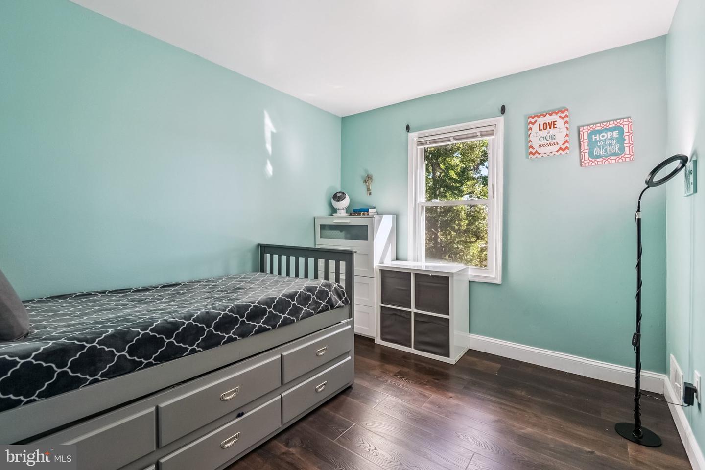 2923 WYTHE CT, WOODBRIDGE, Virginia 22191, 5 Bedrooms Bedrooms, ,2 BathroomsBathrooms,Residential,For sale,2923 WYTHE CT,VAPW2105900 MLS # VAPW2105900