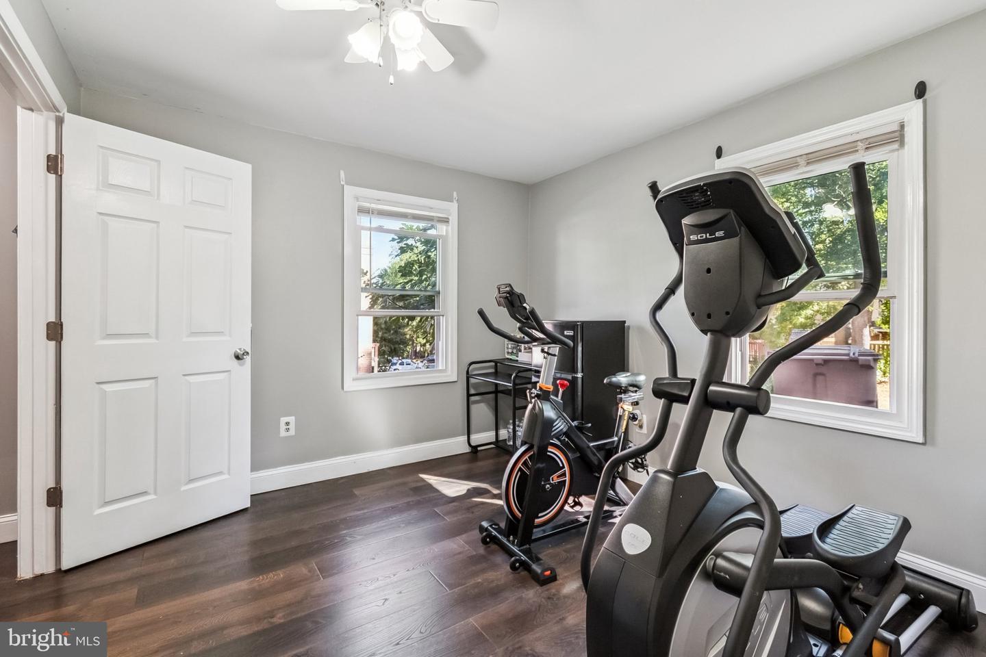 2923 WYTHE CT, WOODBRIDGE, Virginia 22191, 5 Bedrooms Bedrooms, ,2 BathroomsBathrooms,Residential,For sale,2923 WYTHE CT,VAPW2105900 MLS # VAPW2105900
