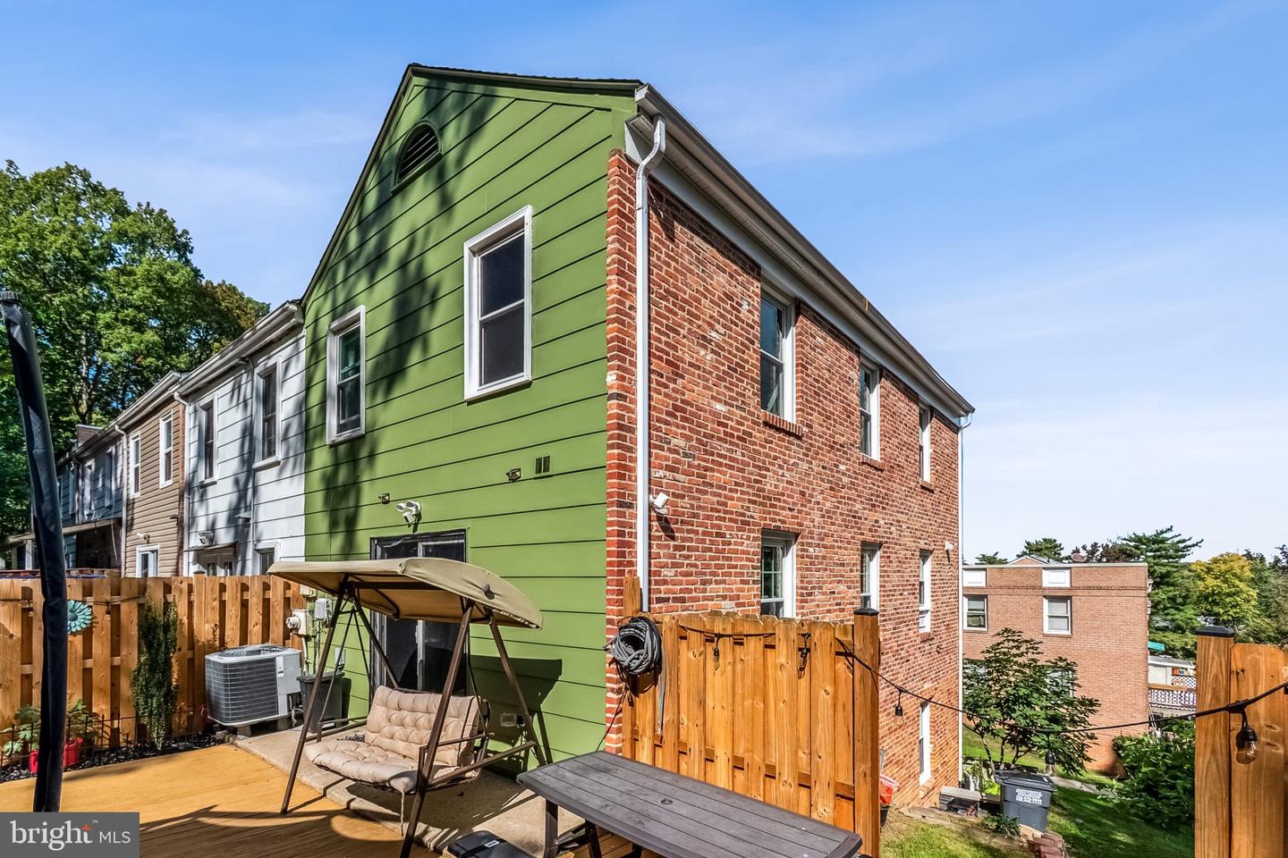 2923 WYTHE CT, WOODBRIDGE, Virginia 22191, 5 Bedrooms Bedrooms, ,2 BathroomsBathrooms,Residential,For sale,2923 WYTHE CT,VAPW2105900 MLS # VAPW2105900