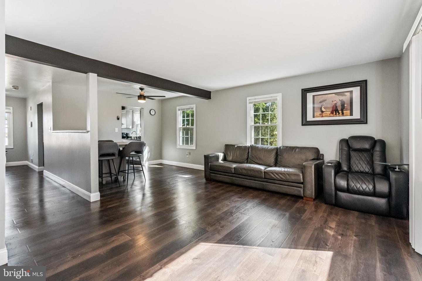 2923 WYTHE CT, WOODBRIDGE, Virginia 22191, 5 Bedrooms Bedrooms, ,2 BathroomsBathrooms,Residential,For sale,2923 WYTHE CT,VAPW2105900 MLS # VAPW2105900