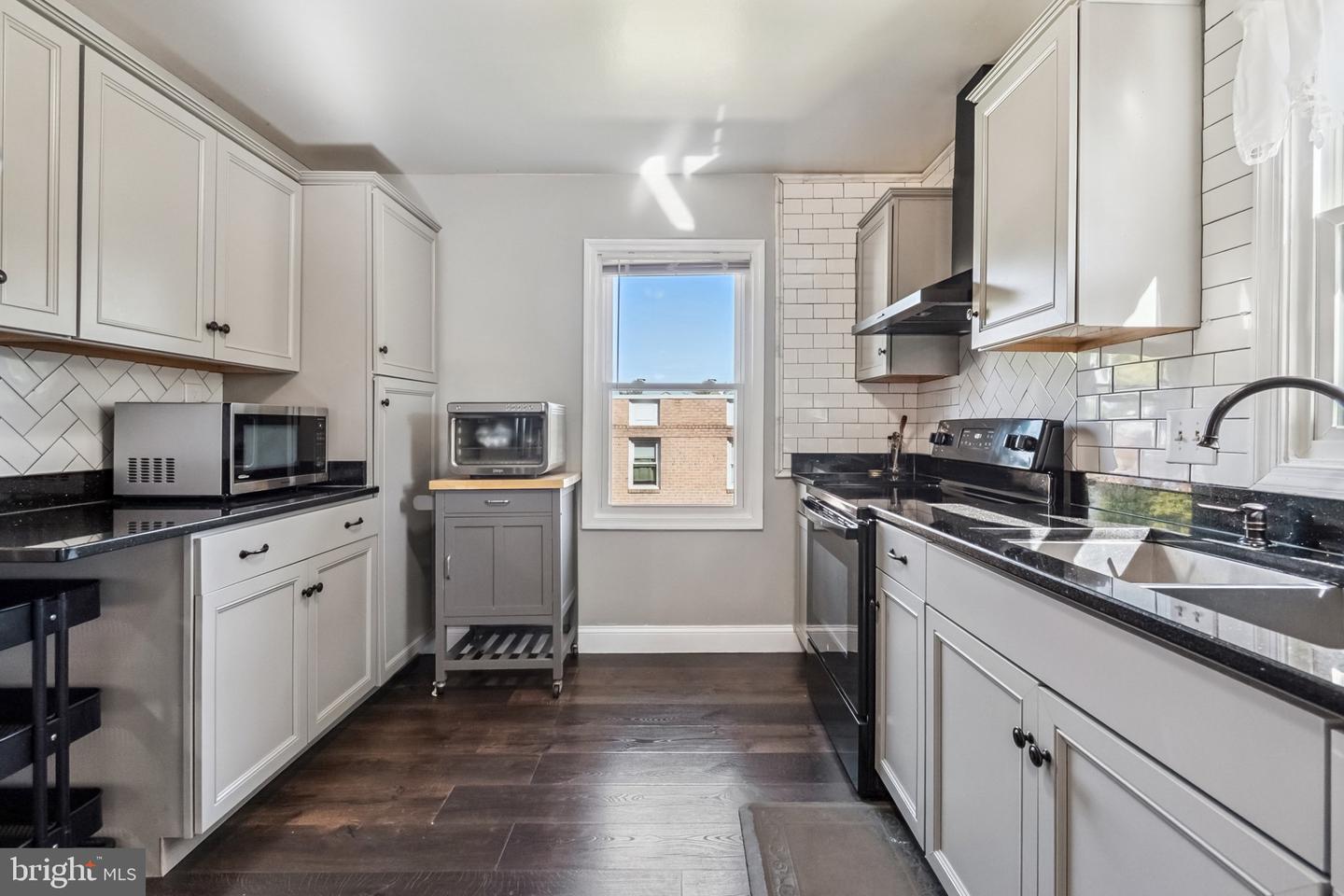 2923 WYTHE CT, WOODBRIDGE, Virginia 22191, 5 Bedrooms Bedrooms, ,2 BathroomsBathrooms,Residential,For sale,2923 WYTHE CT,VAPW2105900 MLS # VAPW2105900