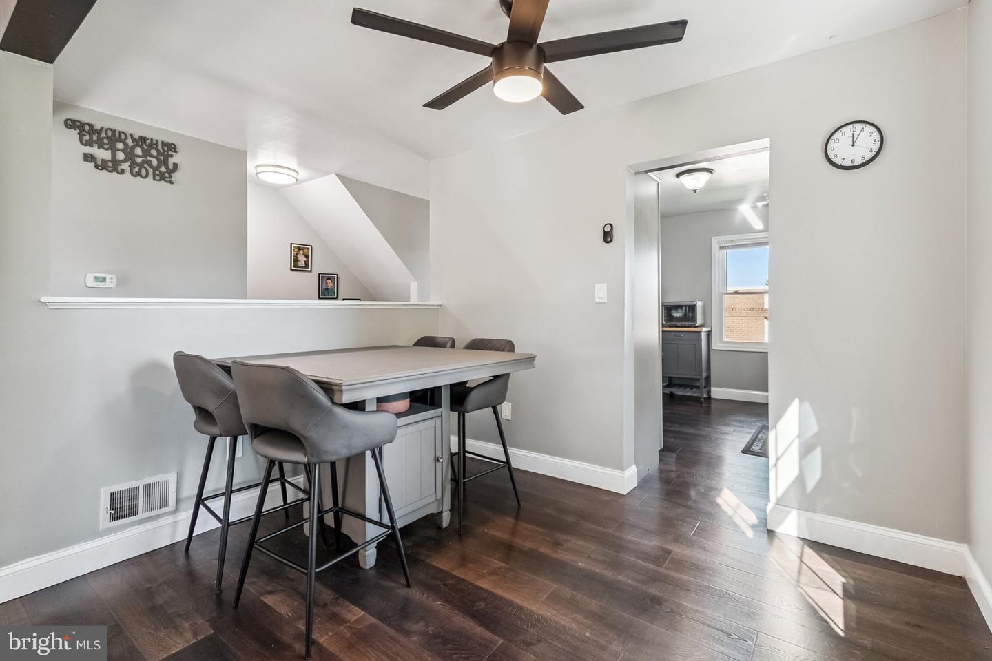 2923 WYTHE CT, WOODBRIDGE, Virginia 22191, 5 Bedrooms Bedrooms, ,2 BathroomsBathrooms,Residential,For sale,2923 WYTHE CT,VAPW2105900 MLS # VAPW2105900