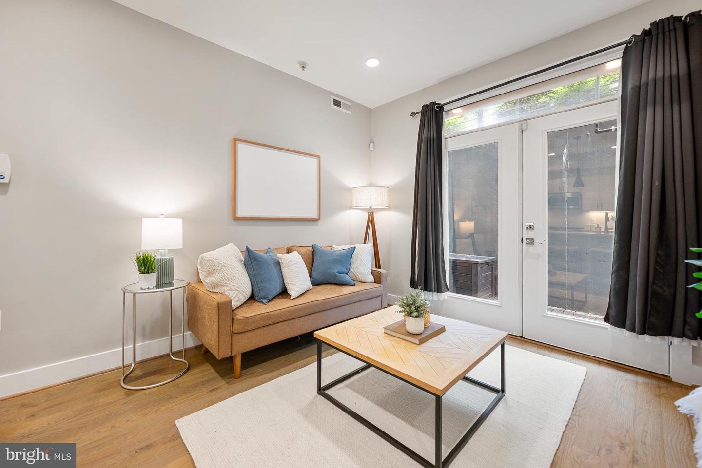 1508 F ST NE #1, WASHINGTON, District Of Columbia 20002, 2 Bedrooms Bedrooms, ,2 BathroomsBathrooms,Residential,For sale,1508 F ST NE #1,DCDC2226898 MLS # DCDC2226898