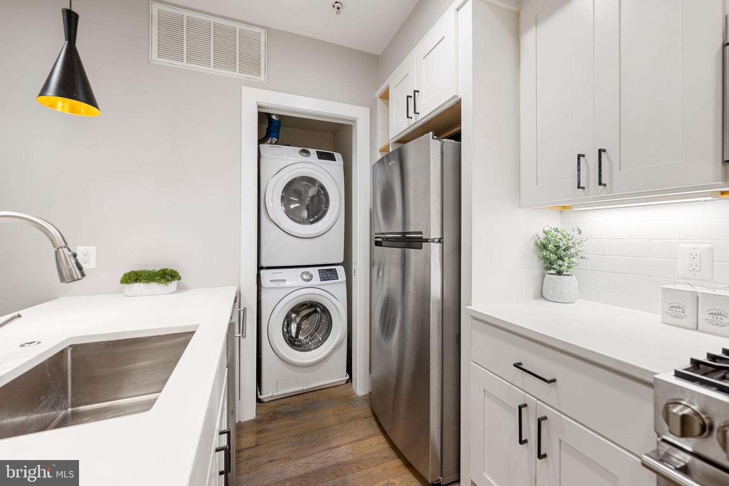 1508 F ST NE #1, WASHINGTON, District Of Columbia 20002, 2 Bedrooms Bedrooms, ,2 BathroomsBathrooms,Residential,For sale,1508 F ST NE #1,DCDC2226898 MLS # DCDC2226898