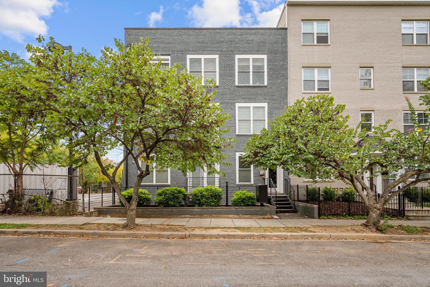 1508 F ST NE #1, WASHINGTON, District Of Columbia 20002, 2 Bedrooms Bedrooms, ,2 BathroomsBathrooms,Residential,For sale,1508 F ST NE #1,DCDC2226898 MLS # DCDC2226898
