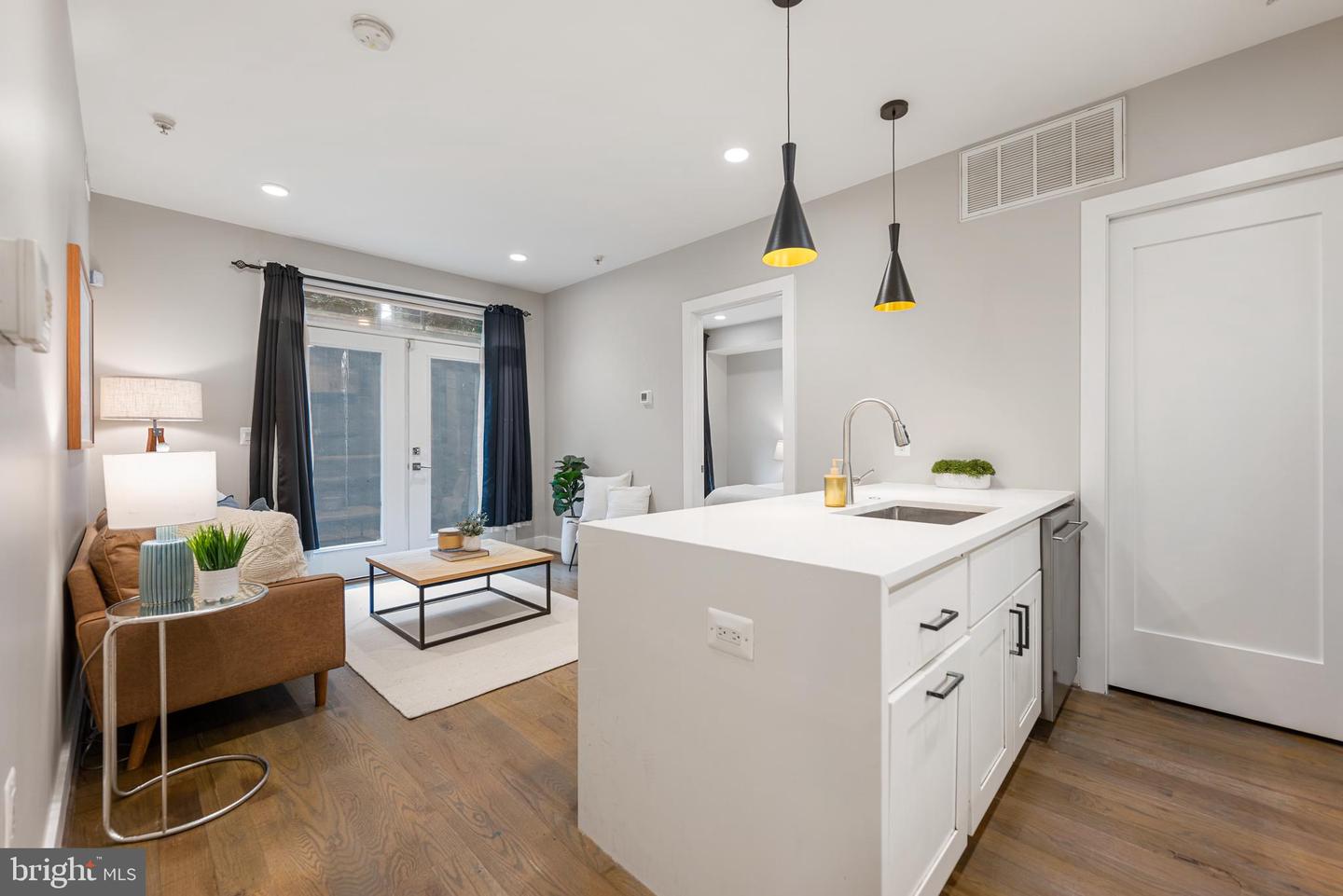 1508 F ST NE #1, WASHINGTON, District Of Columbia 20002, 2 Bedrooms Bedrooms, ,2 BathroomsBathrooms,Residential,For sale,1508 F ST NE #1,DCDC2226898 MLS # DCDC2226898