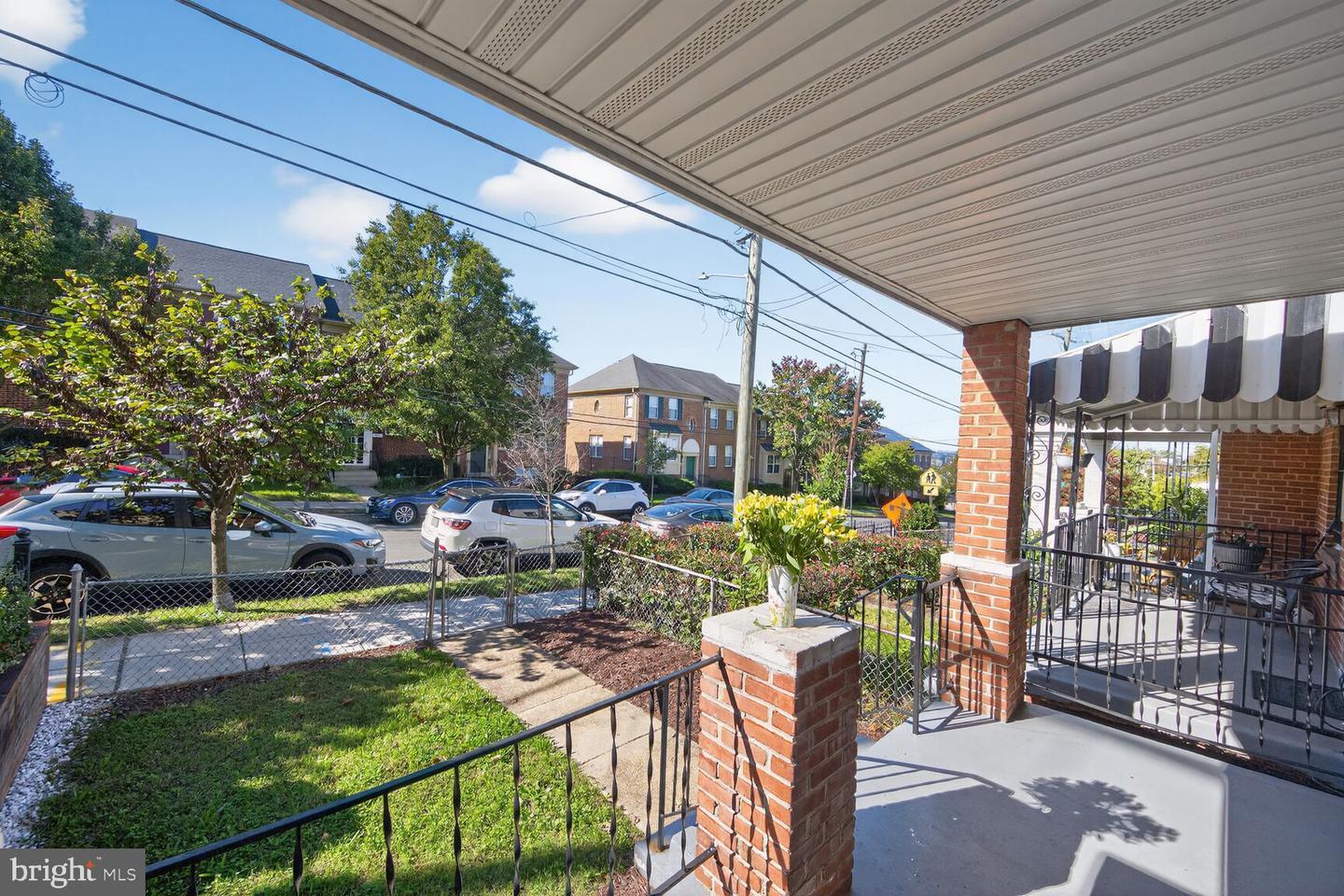 1506 HOWARD RD SE, WASHINGTON, District Of Columbia 20020, 2 Bedrooms Bedrooms, ,1 BathroomBathrooms,Residential,For sale,1506 HOWARD RD SE,DCDC2226892 MLS # DCDC2226892